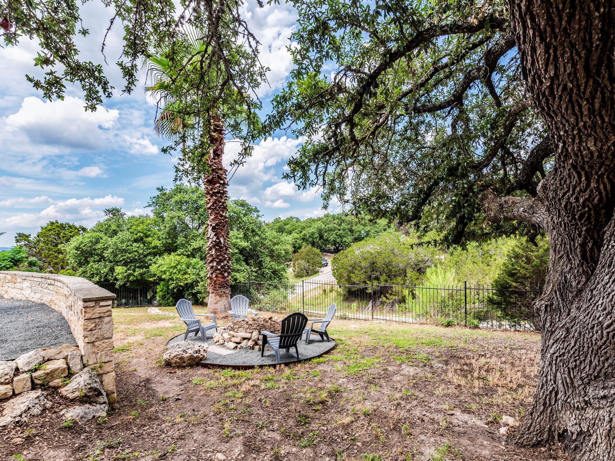 22401 Briarview DR — photo 4
