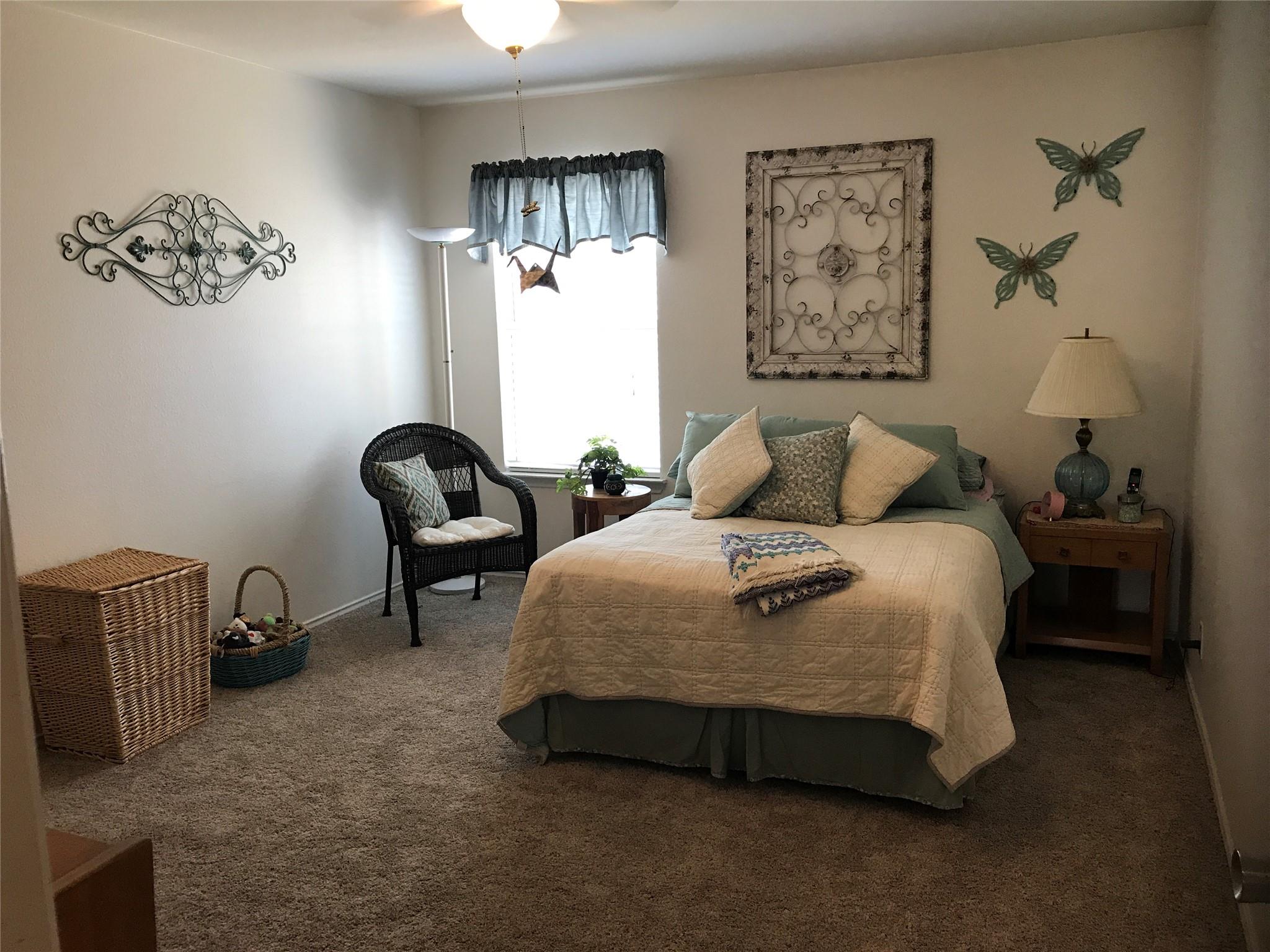309 Nicole WAY — photo 5