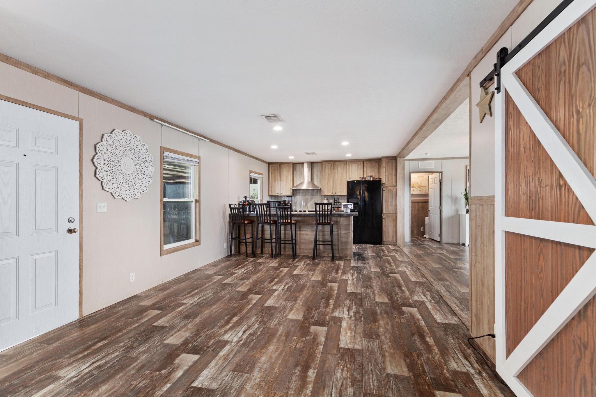122 Kelp Gull DR — photo 4