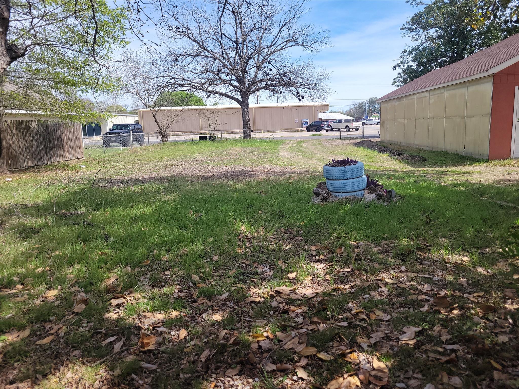 1207 Loop 230 — photo 4