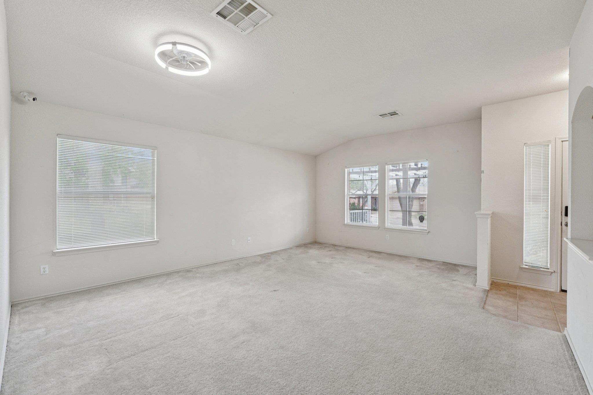 1724 Darjeeling DR — photo 4