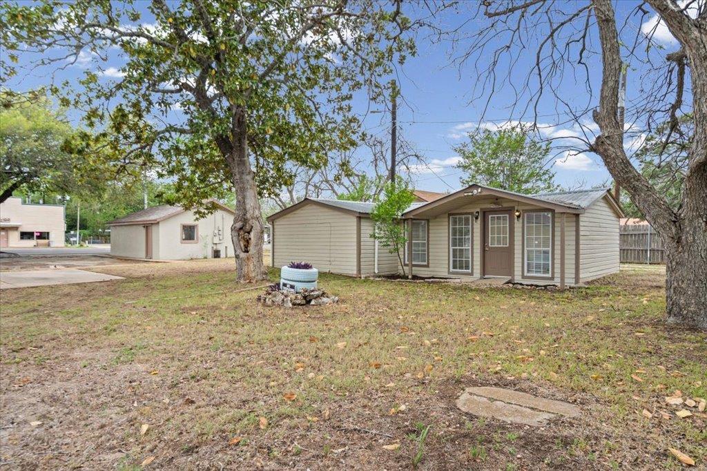 1207 Loop 230 — photo 3