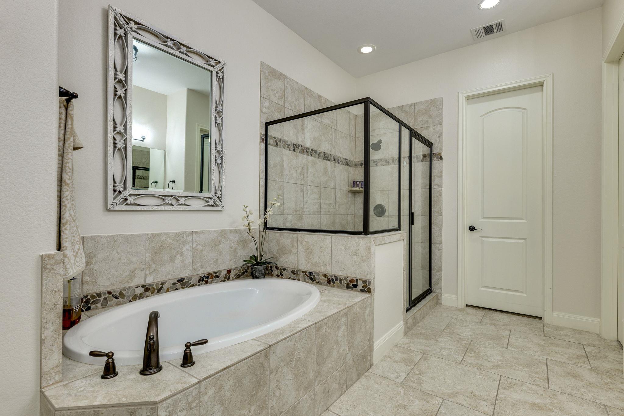 118 Perpetuation DR — photo 5