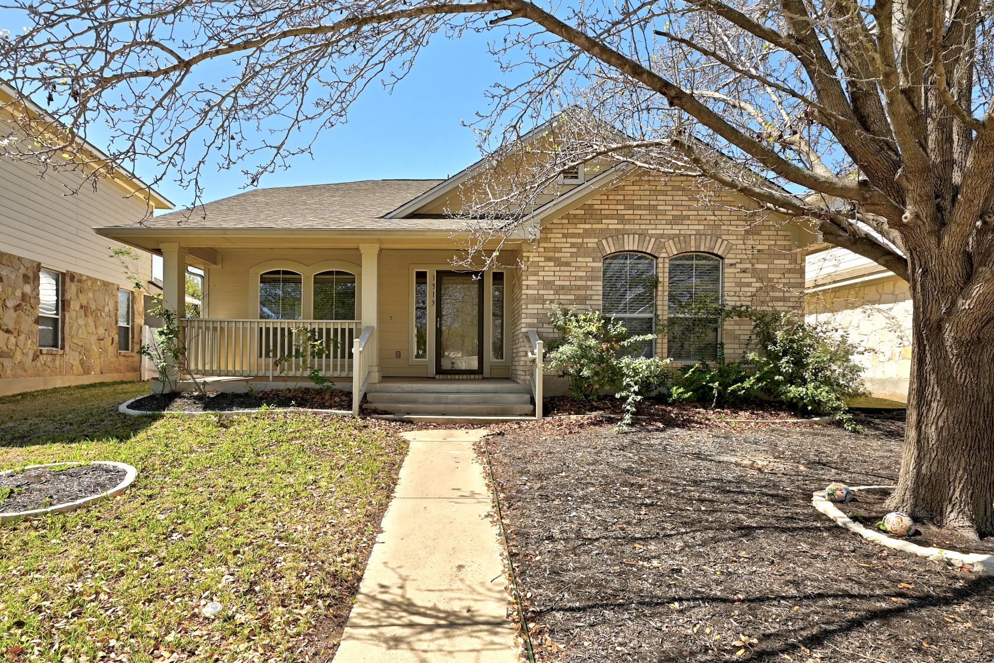 1513 Big Bend DR