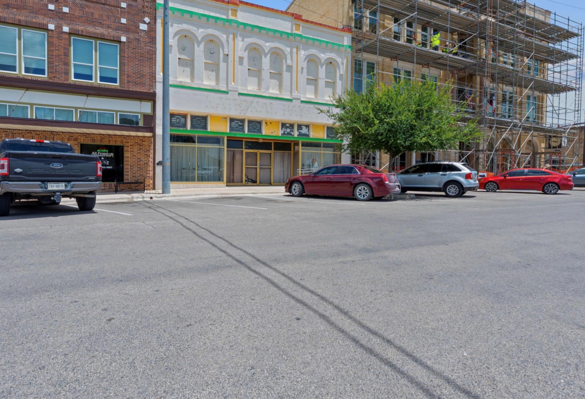 419 Saint George ST — photo 4