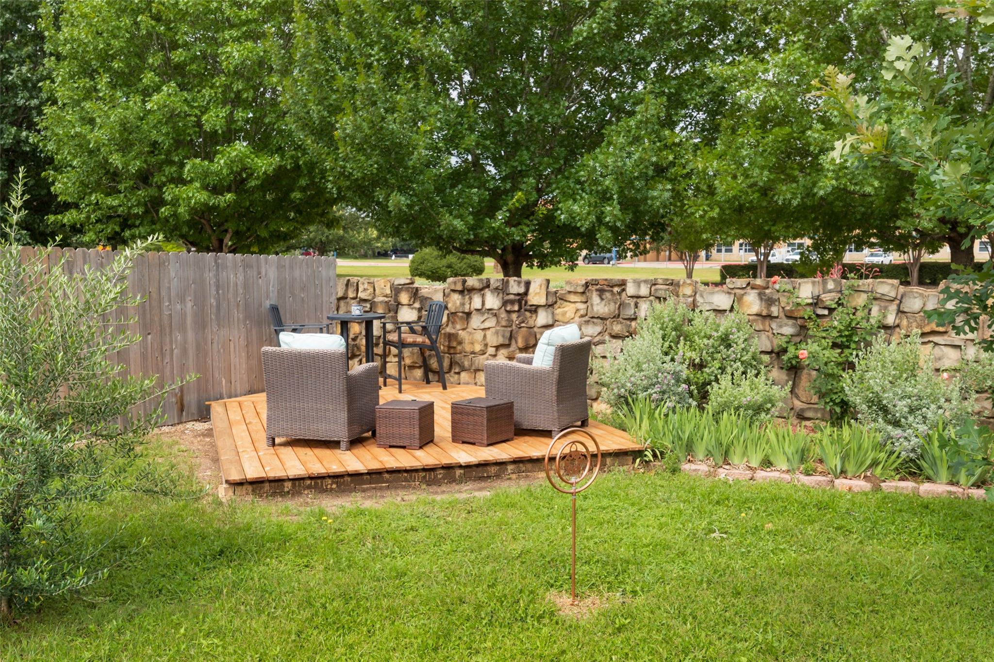 121 Pincea PL — photo 5