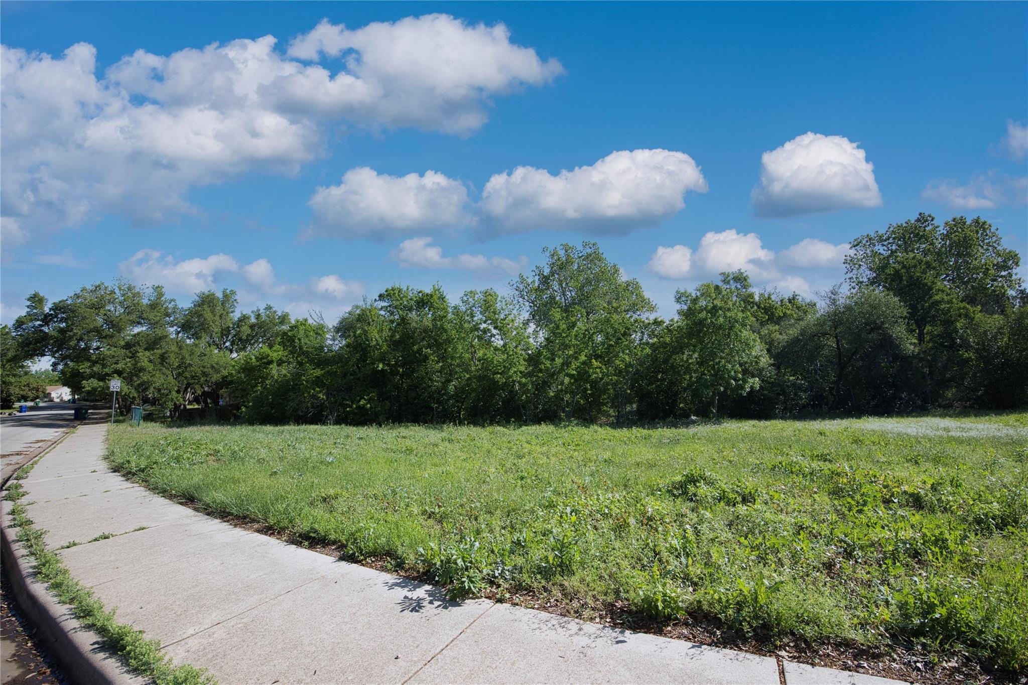 504 Prize Oaks DR — photo 4