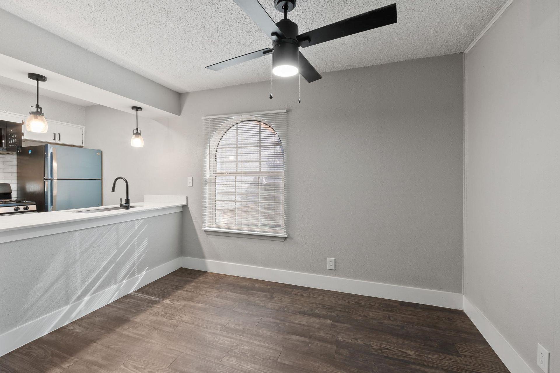 1220 Anderson LN #108 — photo 5