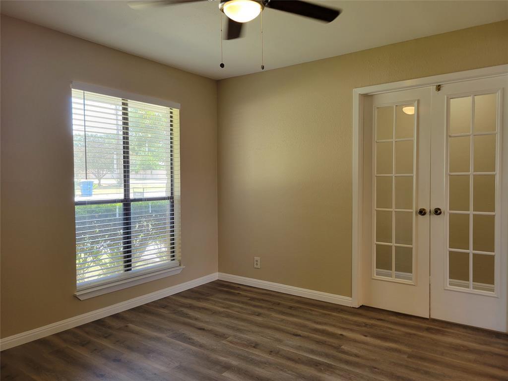 2008 Meadow Brook DR — photo 3