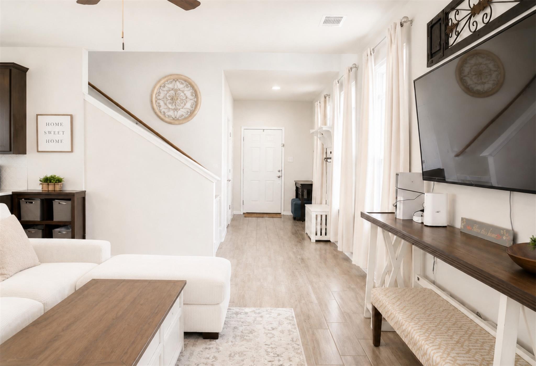 153 Blue Agate CT — photo 4