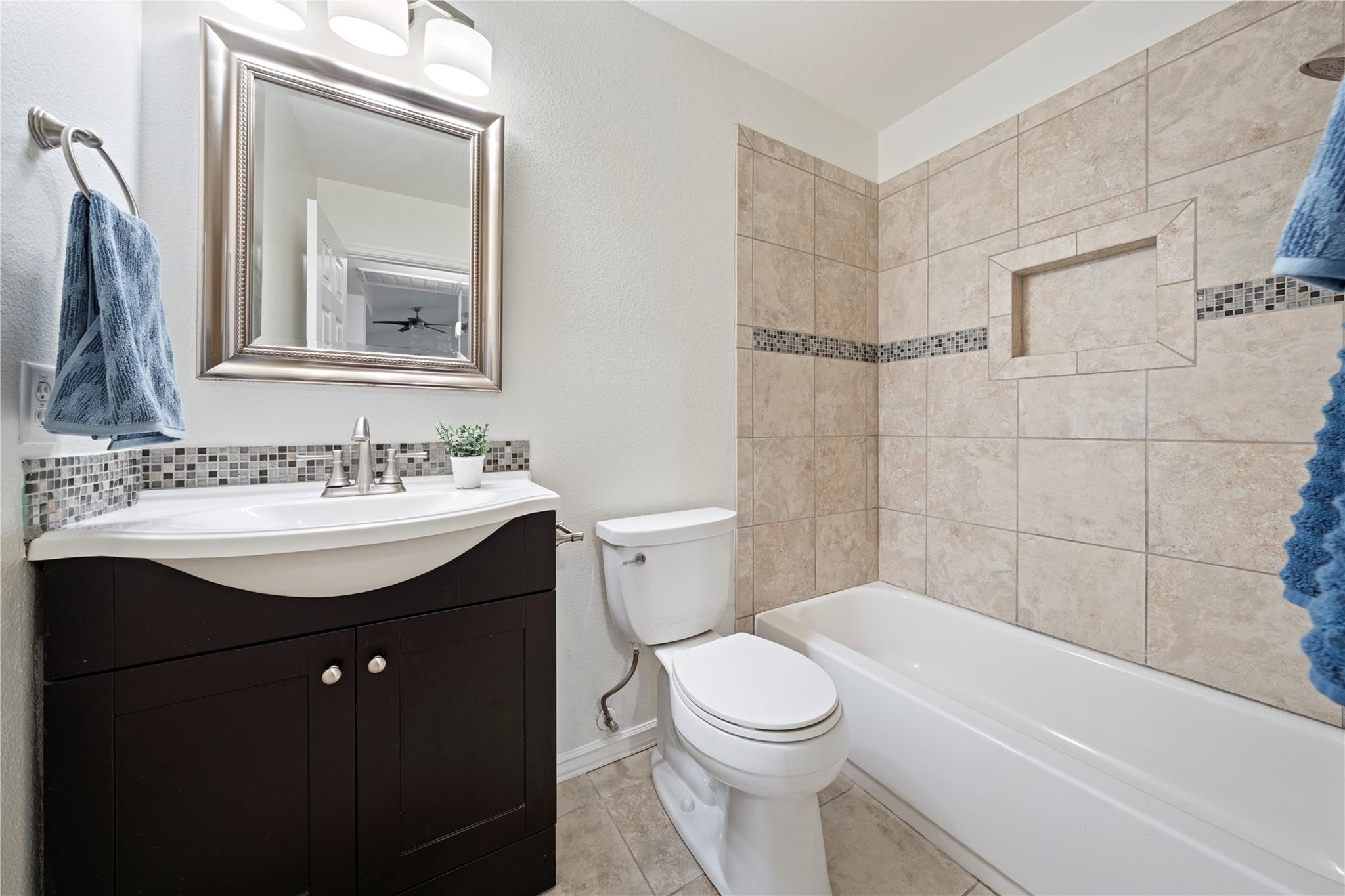 1011 Janae CT — photo 4