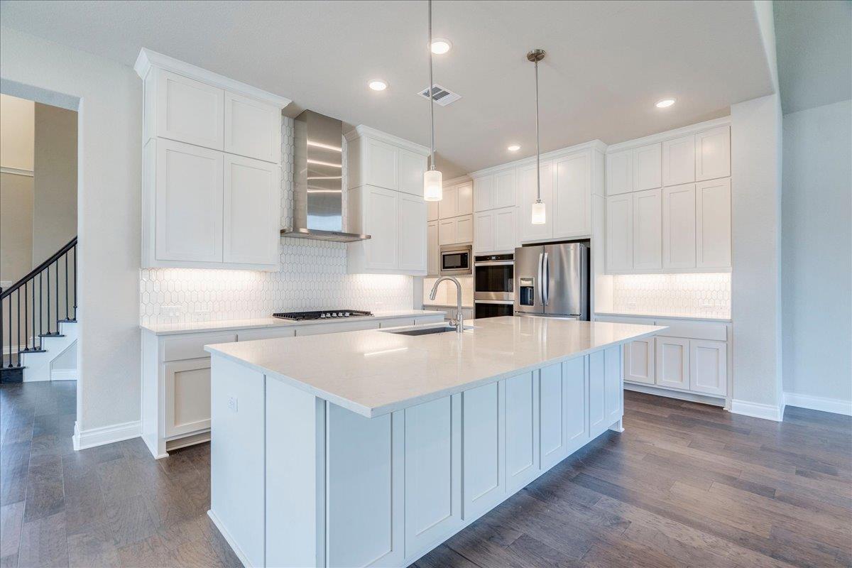 1533 Jay Wolf DR — photo 3
