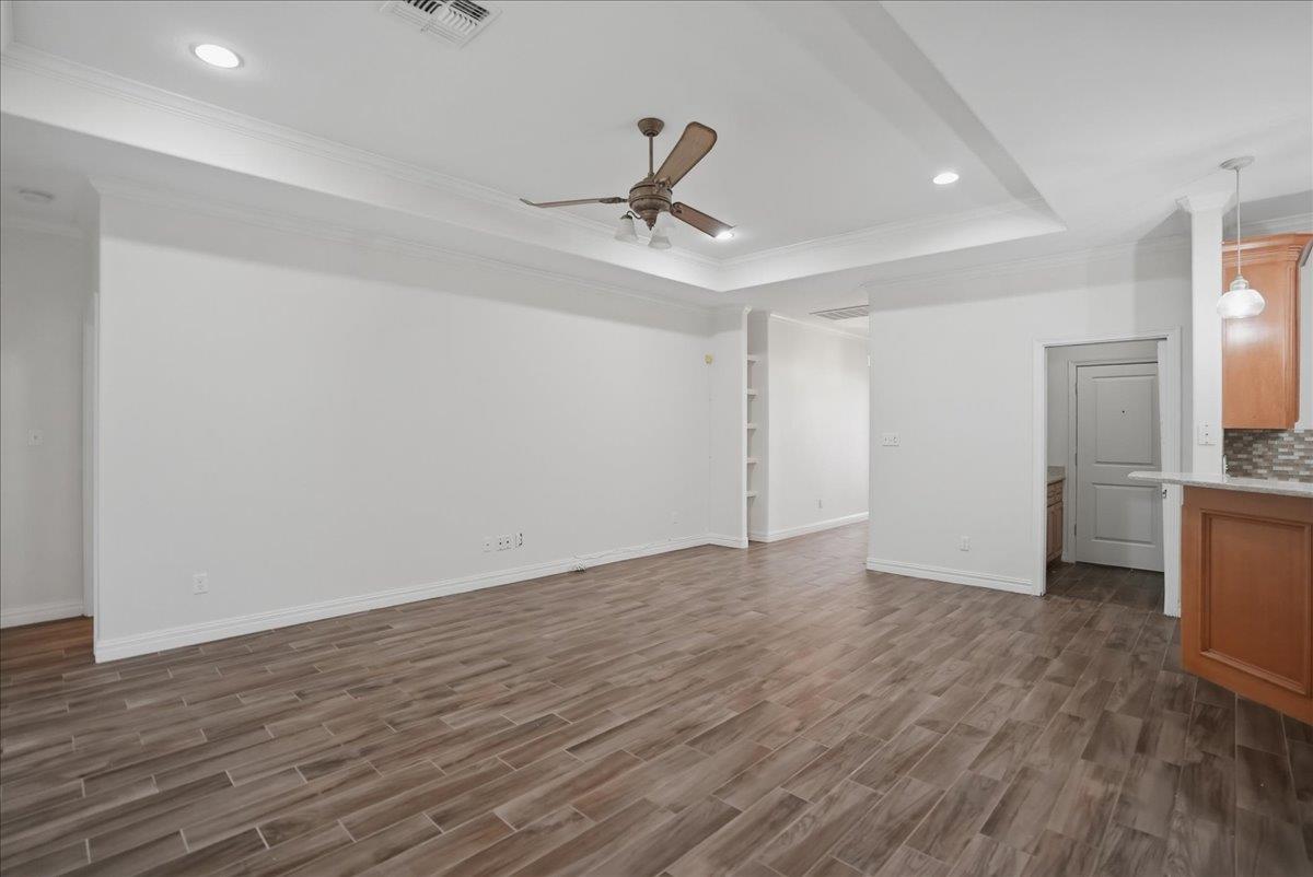 7166 Lake Placid DR — photo 4