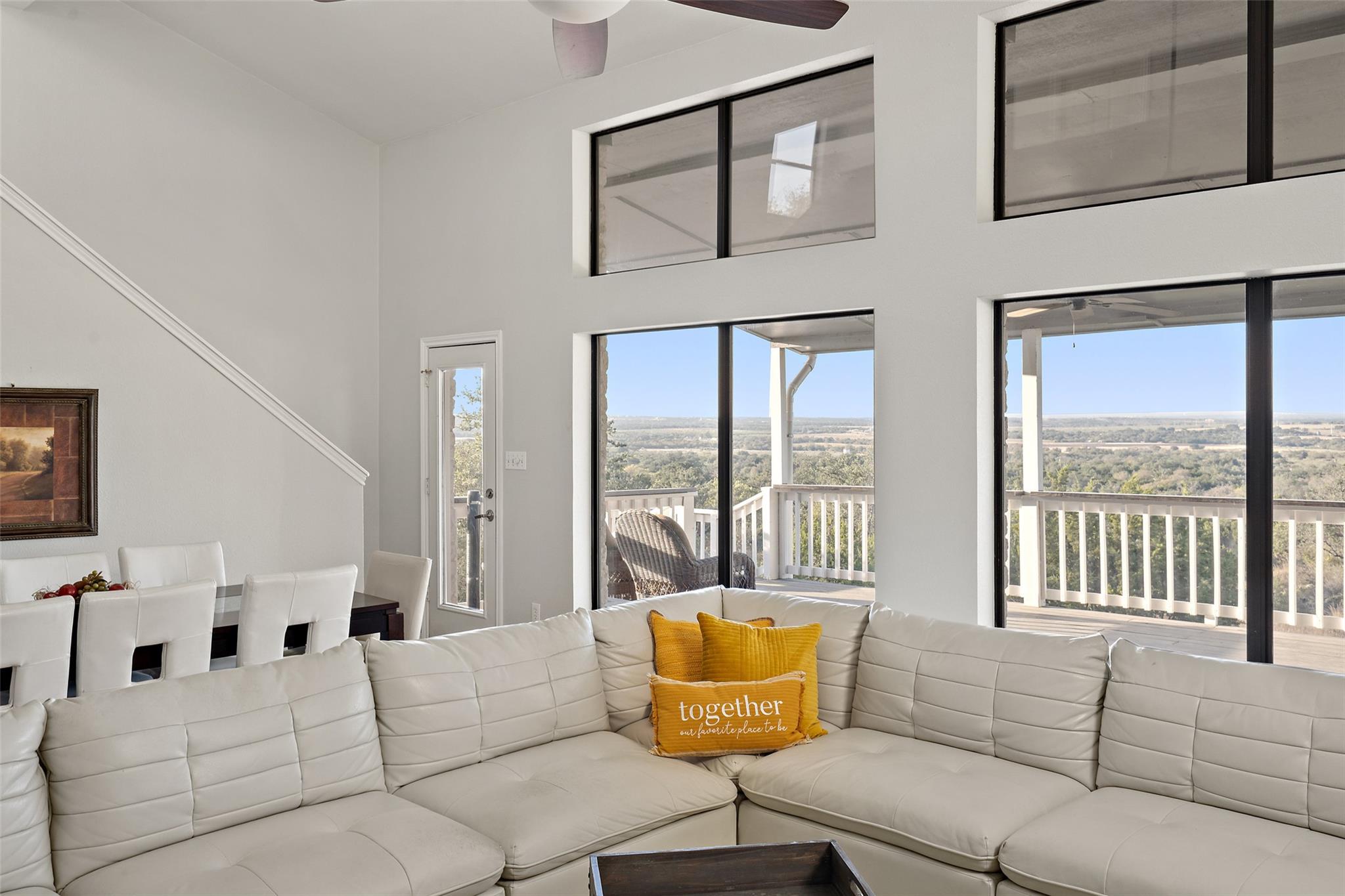 414 Gregg DR — photo 4