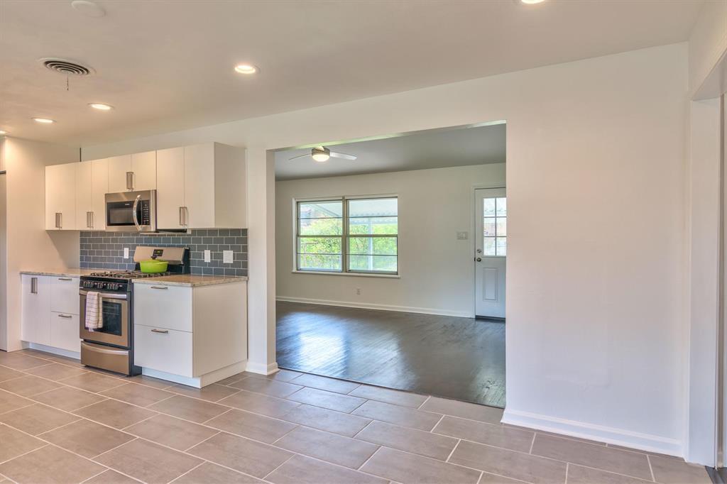 8107 Lazy LN — photo 4