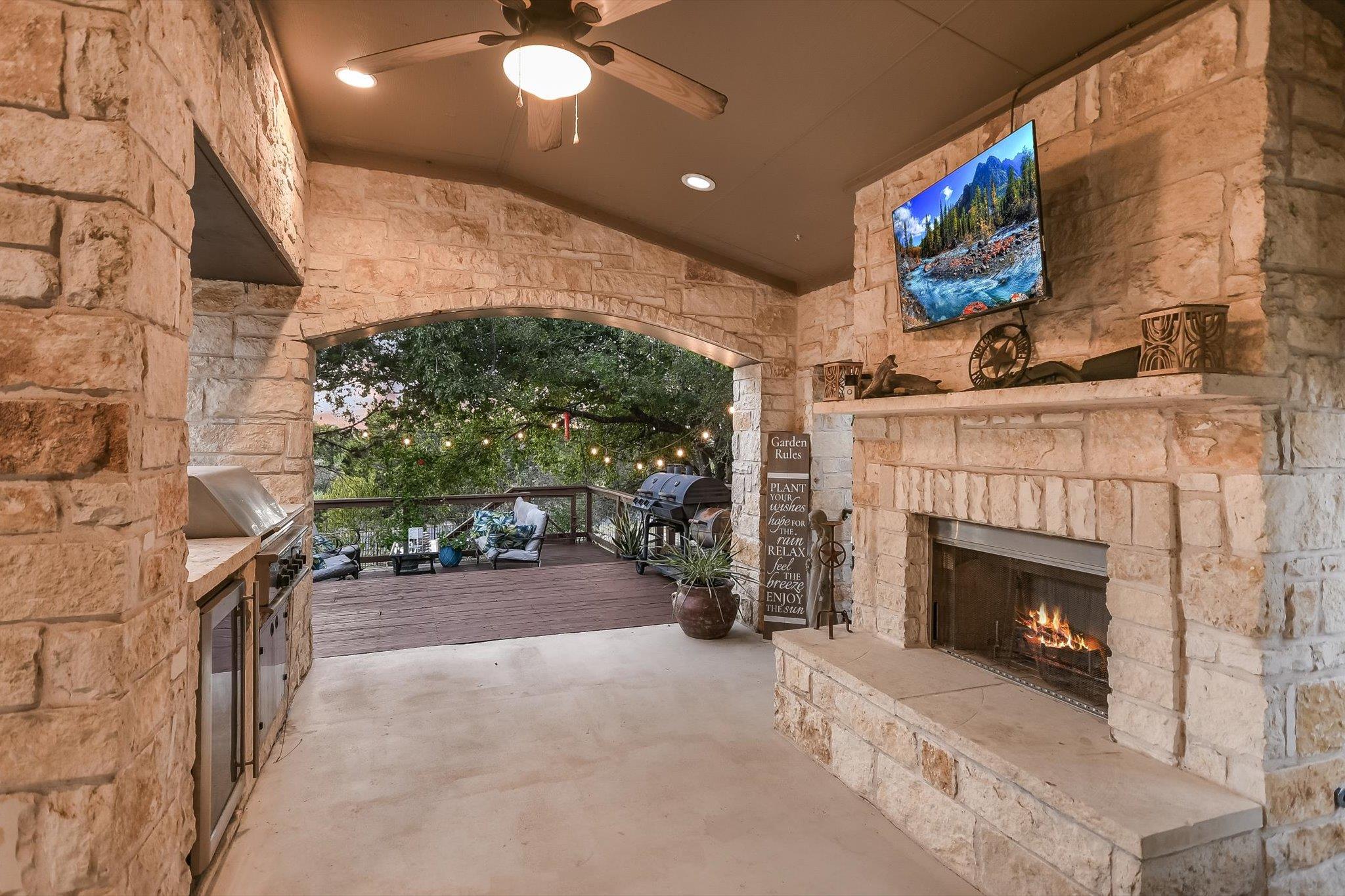 300 Wesley Ridge DR — photo 5