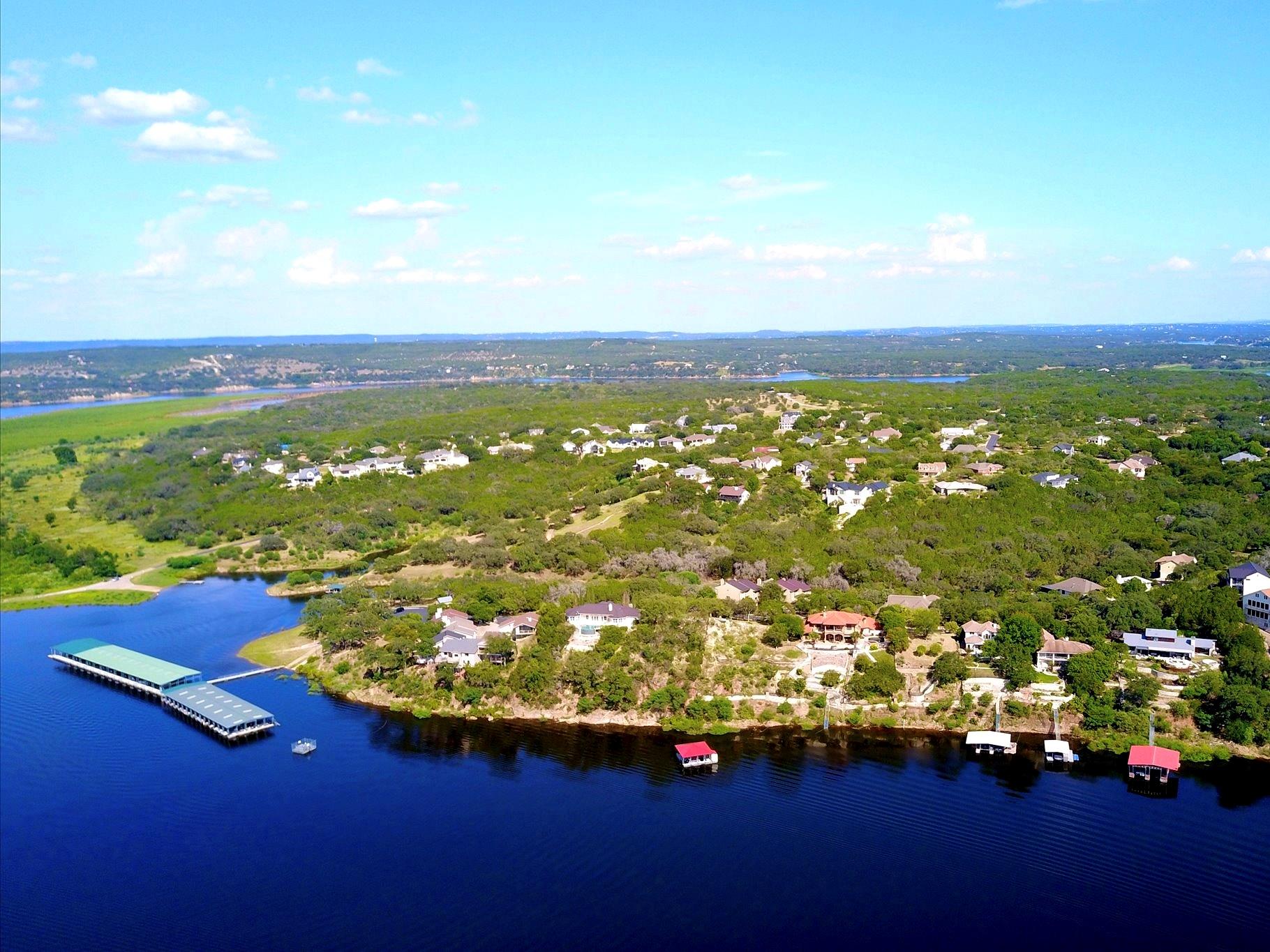 300 Wesley Ridge DR — photo 3