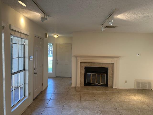 331 Fantail LOOP #B — photo 4