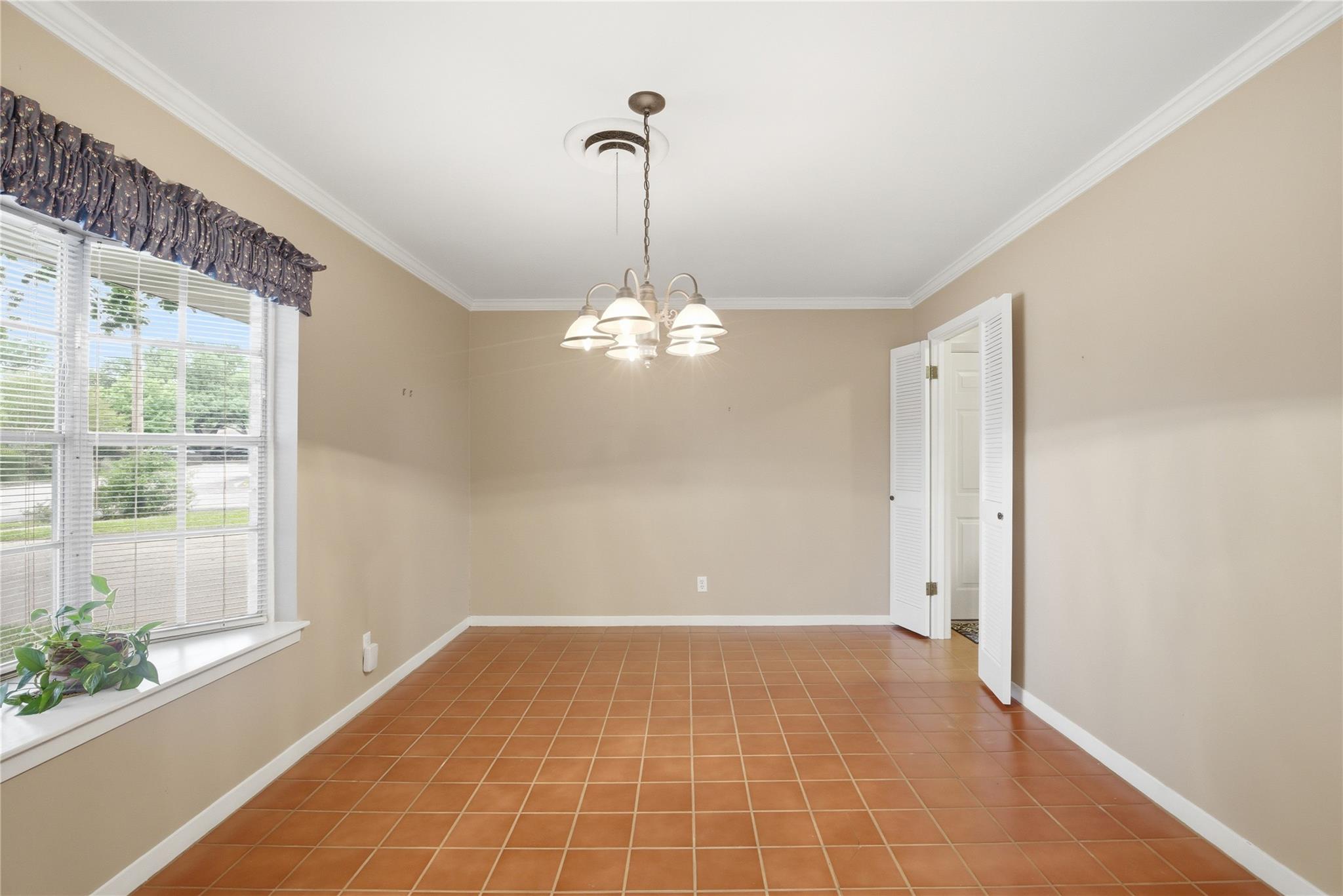 2902 Dover PL — photo 5