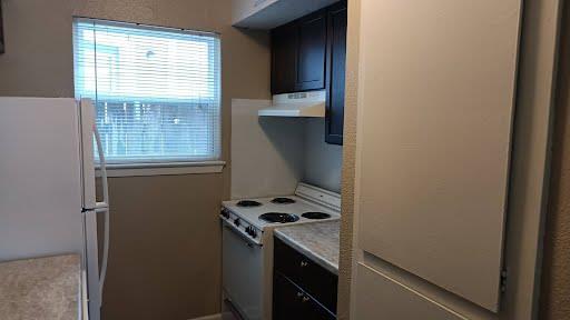 700 Franklin BLVD — photo 3