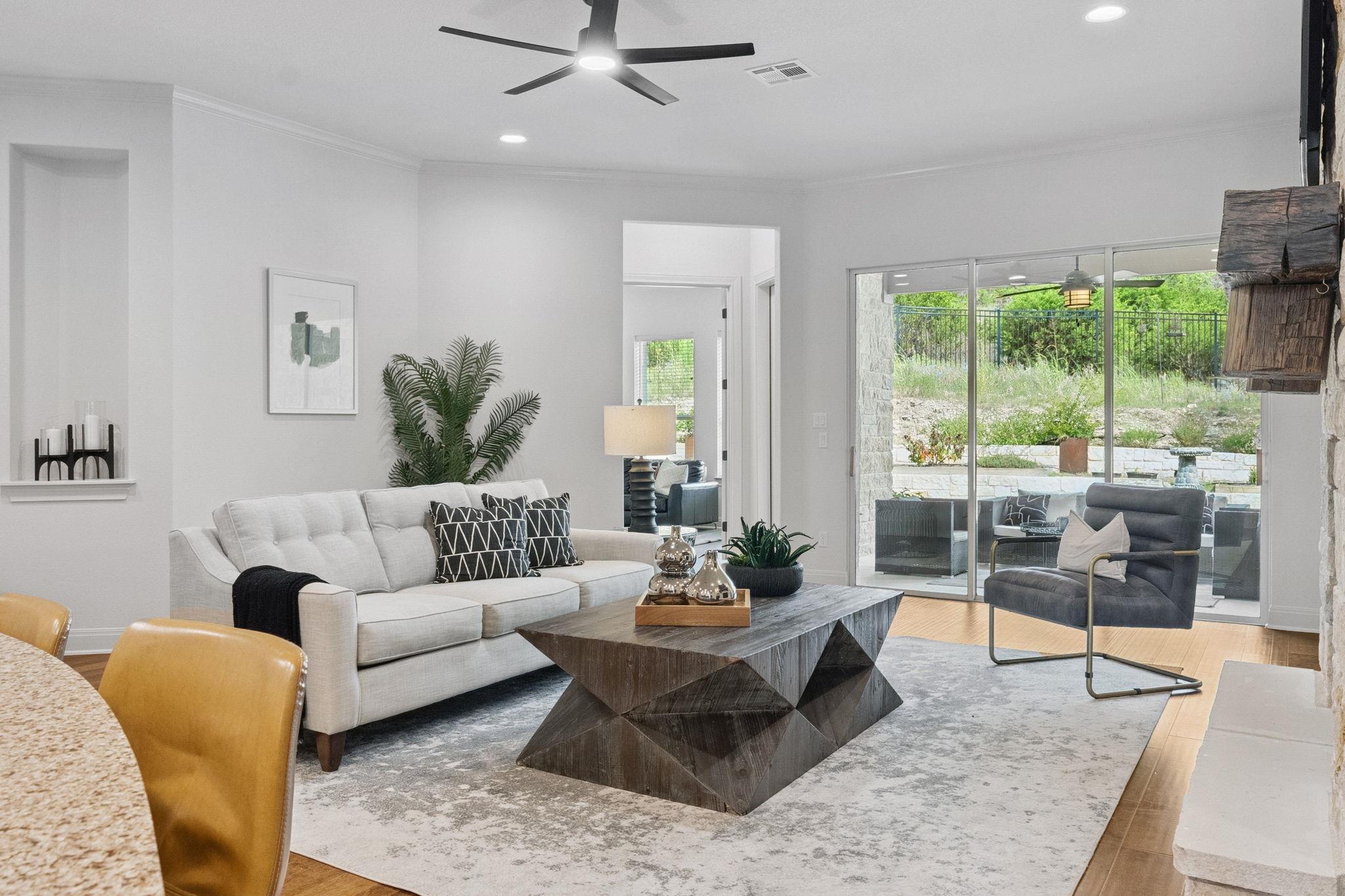 377 Bristlecone DR — photo 5