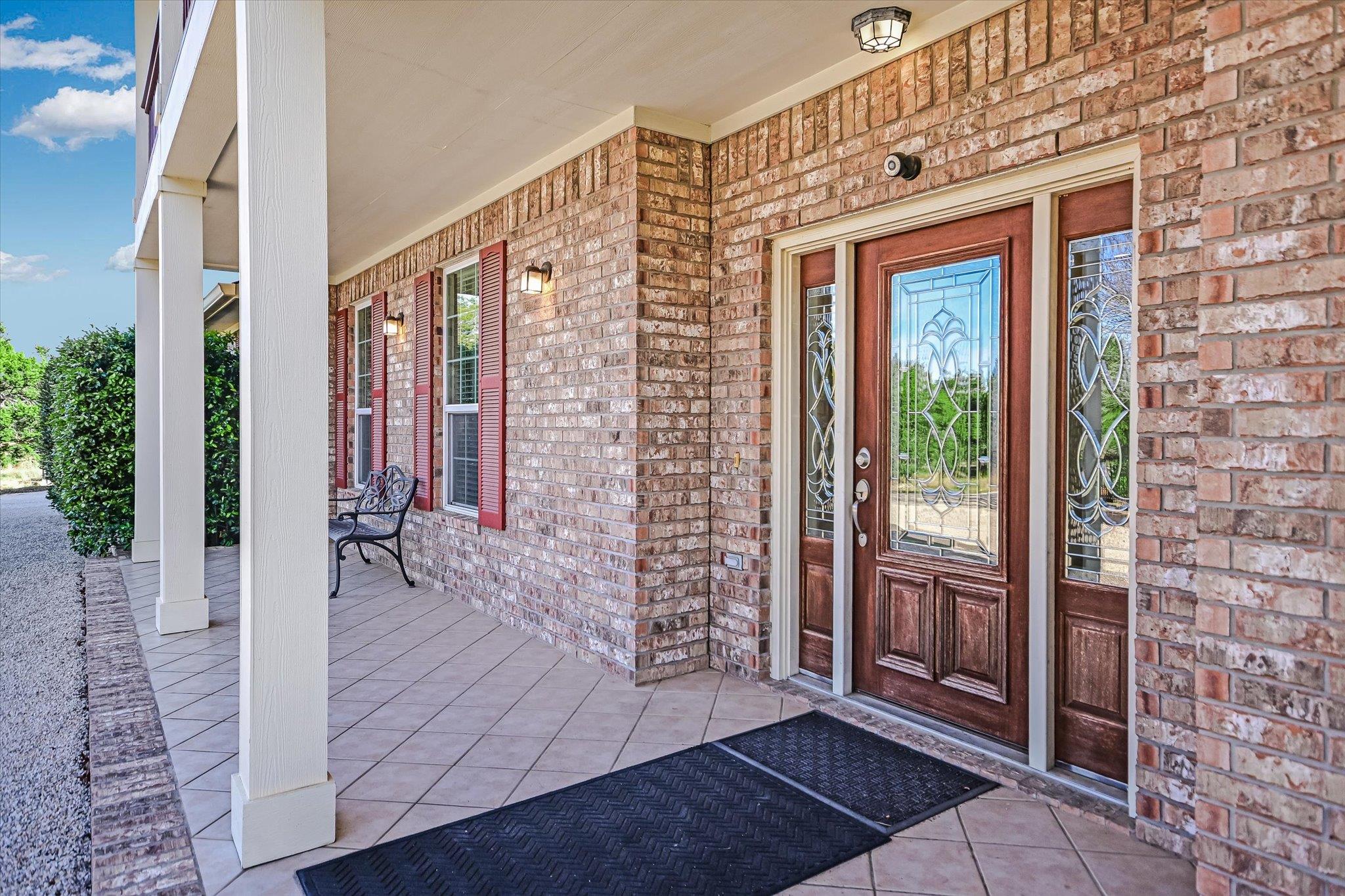 130 CAVE SPRINGS RD — photo 3
