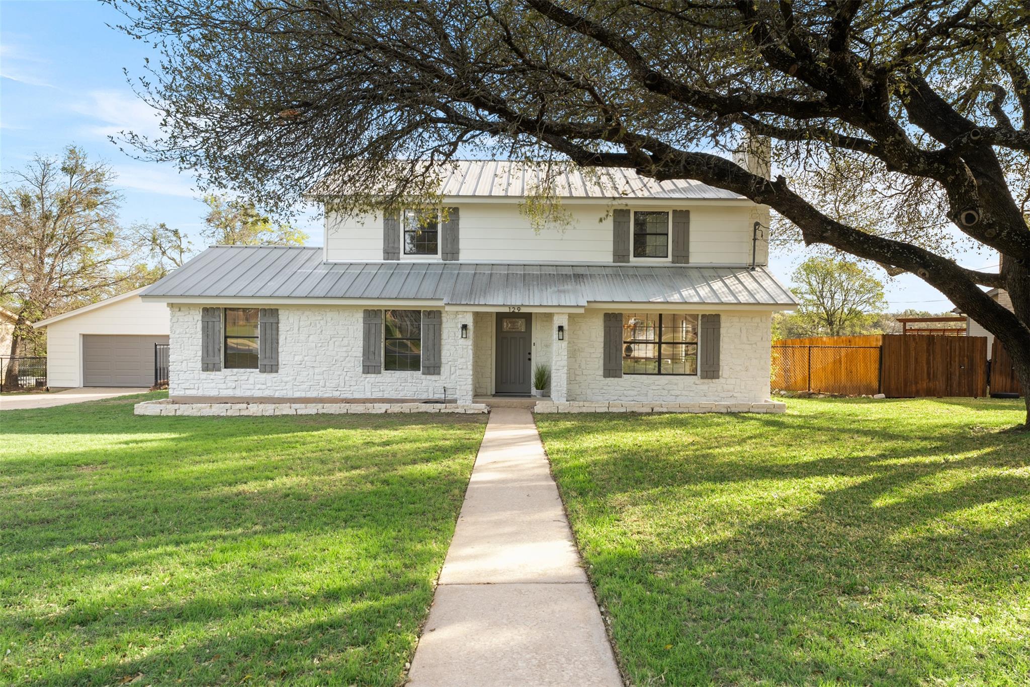 129 Ridgecrest RD — photo 3