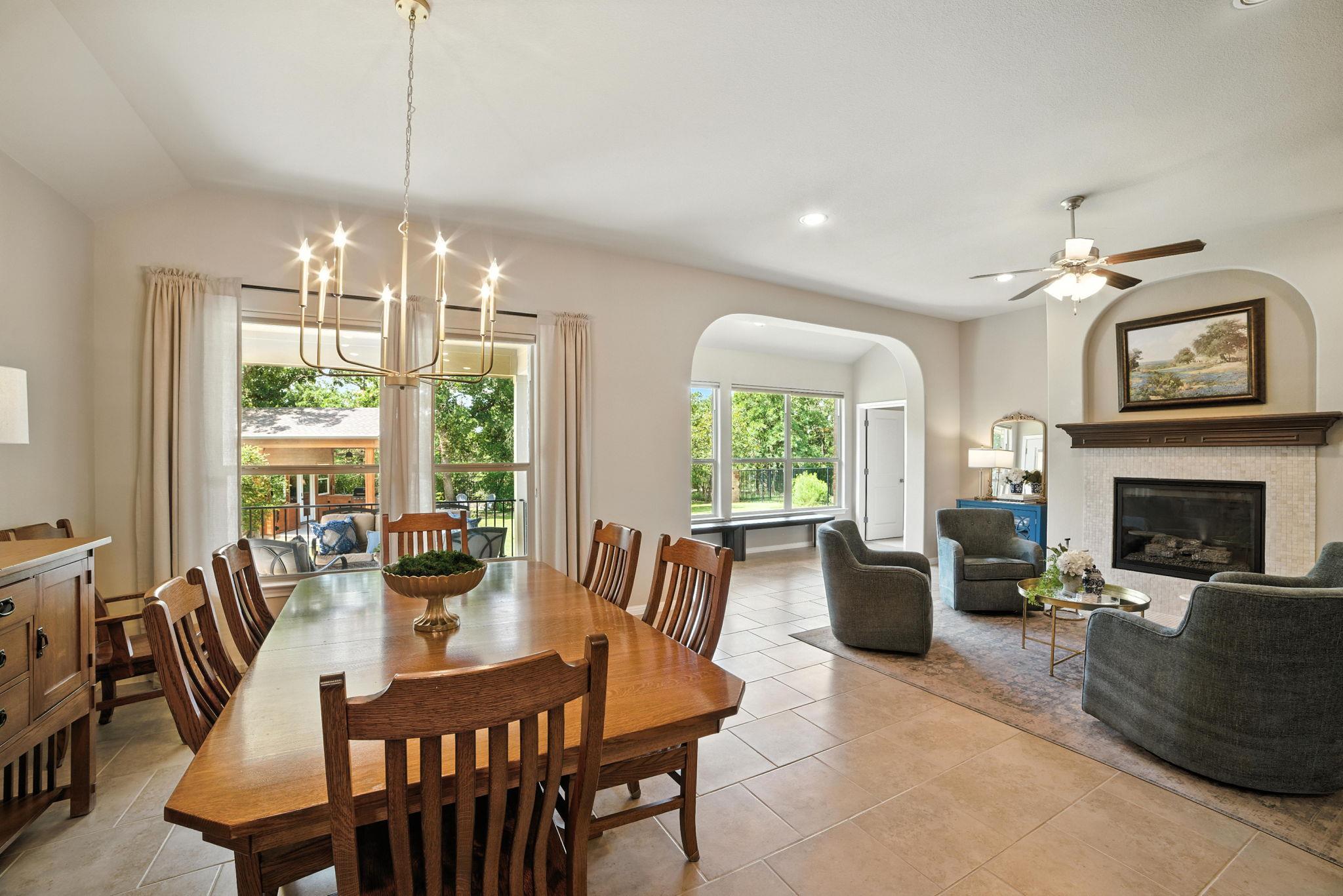 107 Tylee CIR — photo 5