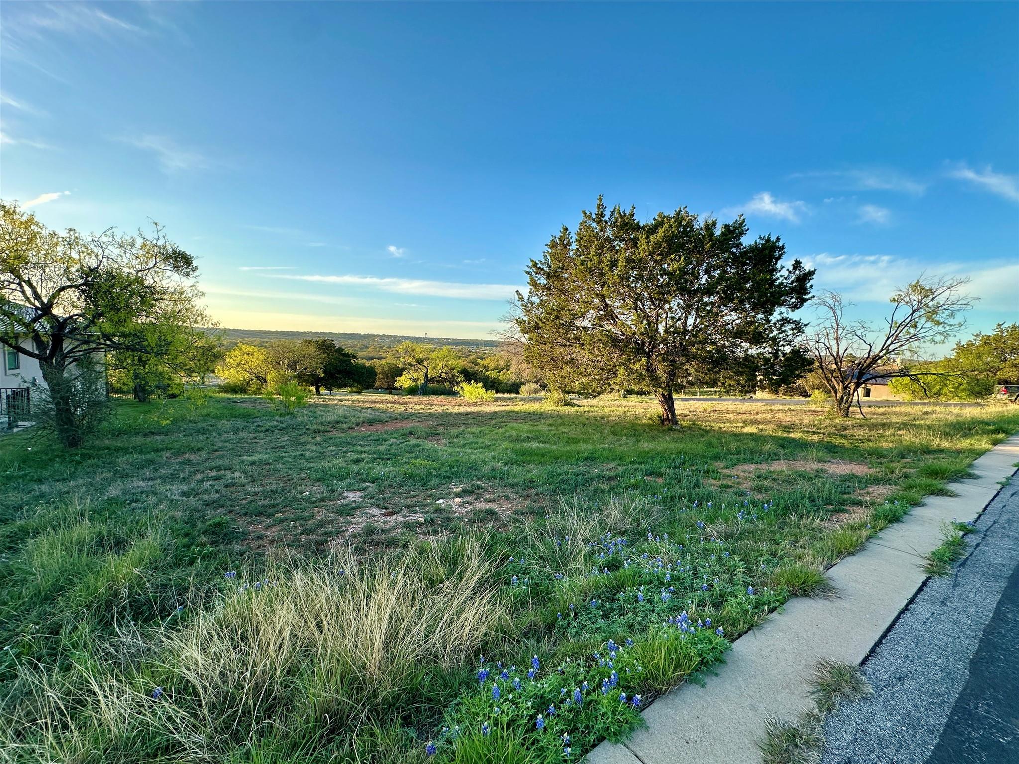 301 Hideaway — photo 4