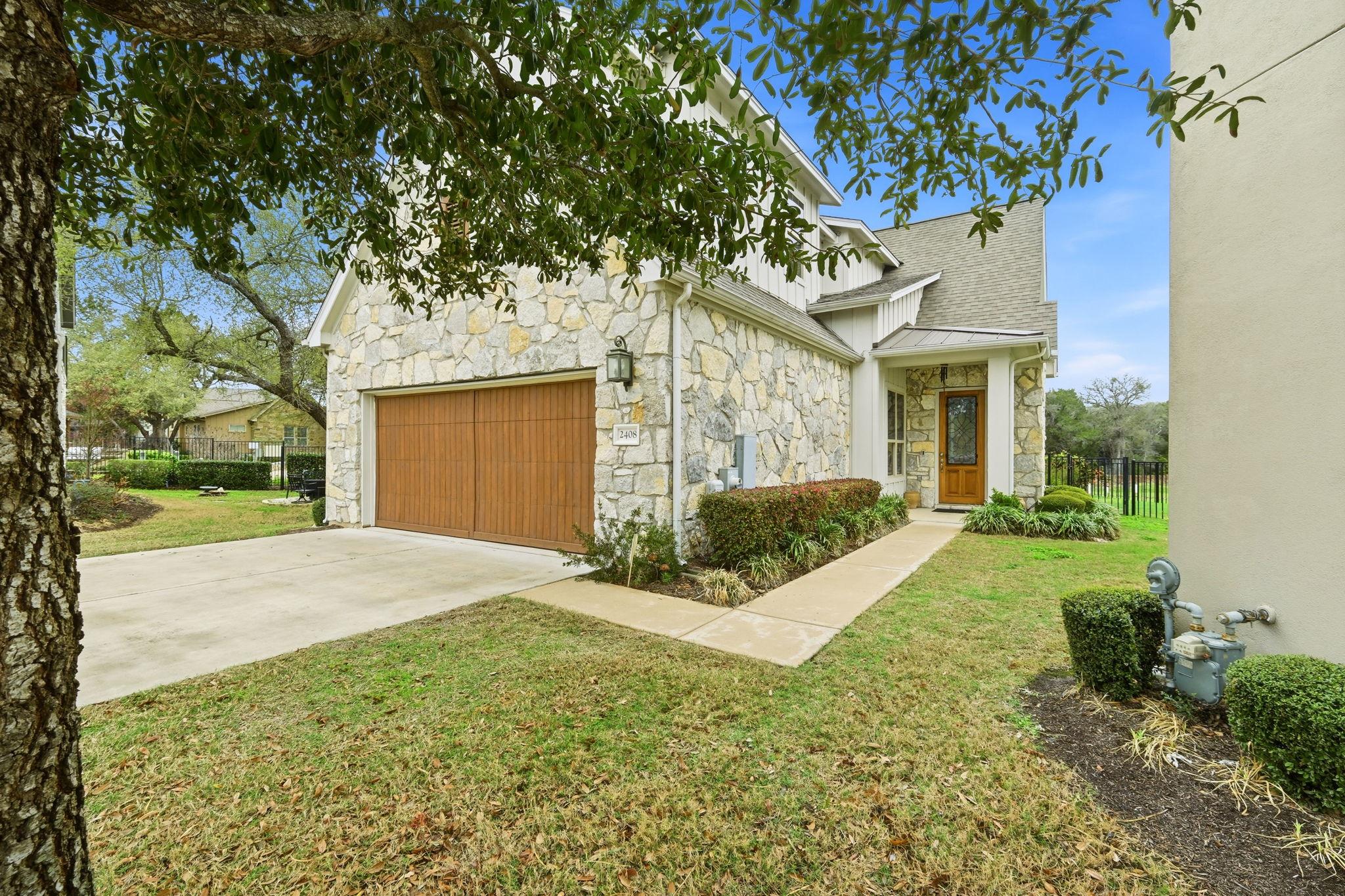 2408 Chambray CT #38 — photo 4
