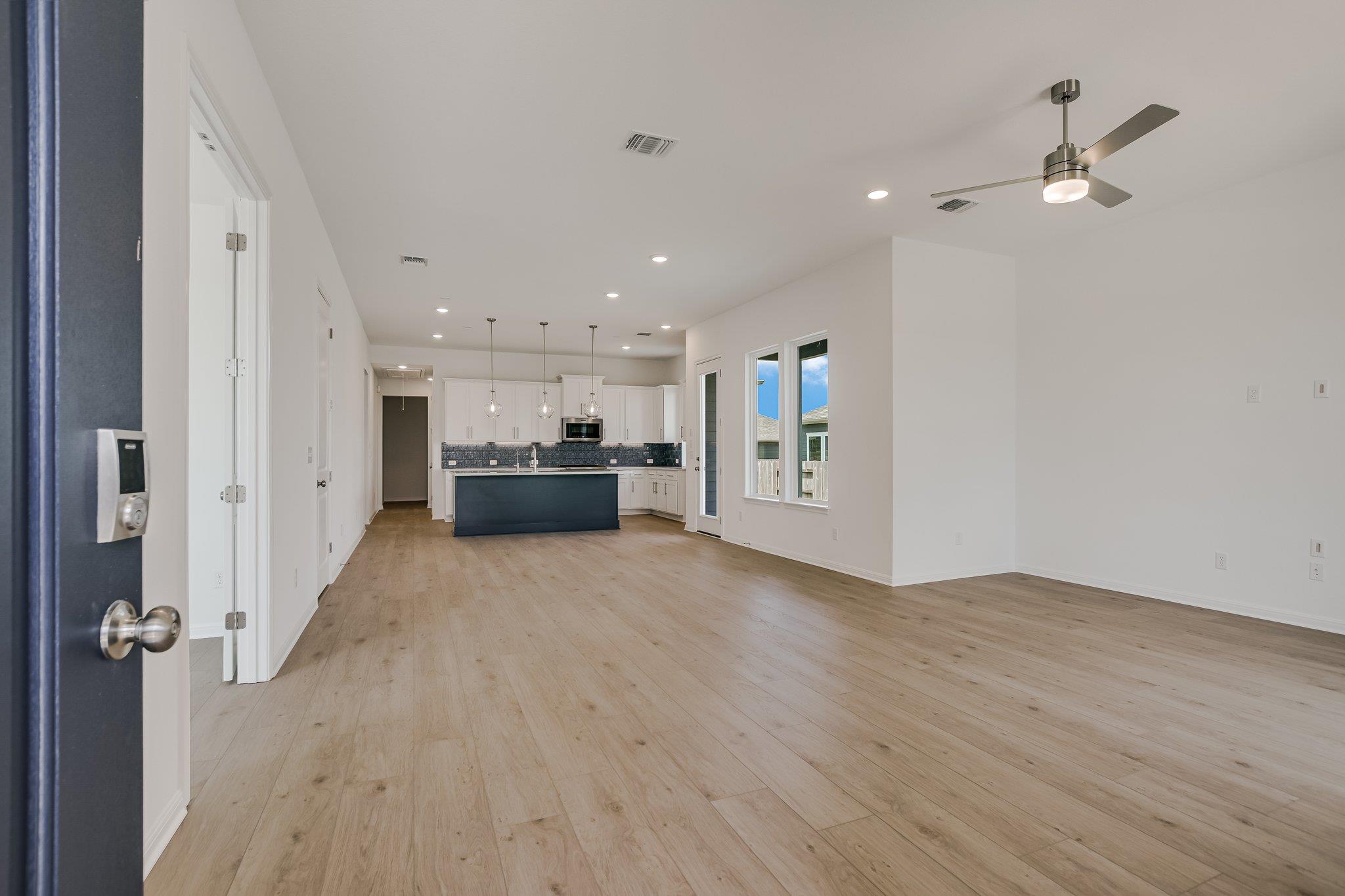 8519 Dongan DR — photo 3