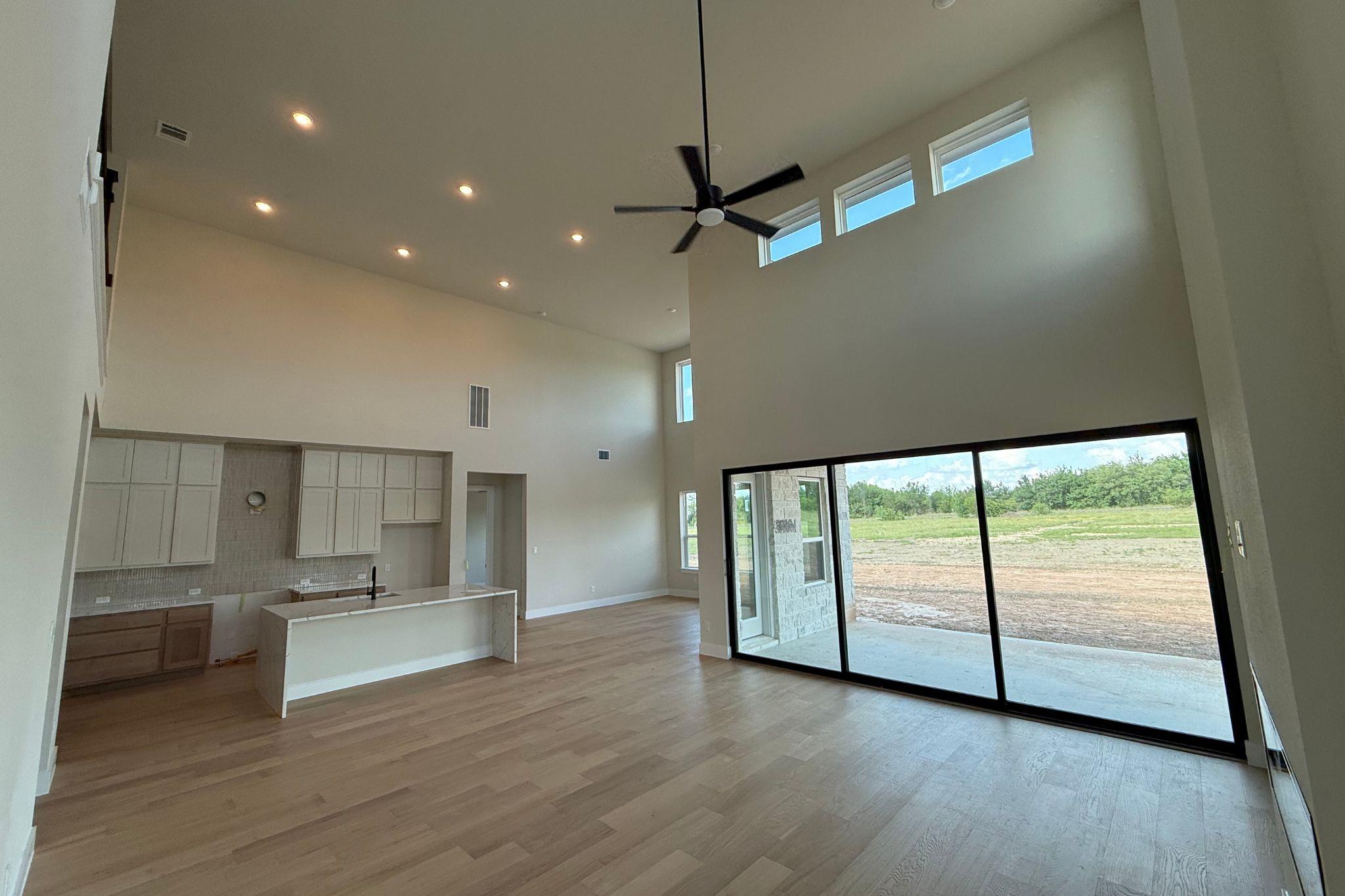 1412 Paxton LN — photo 4