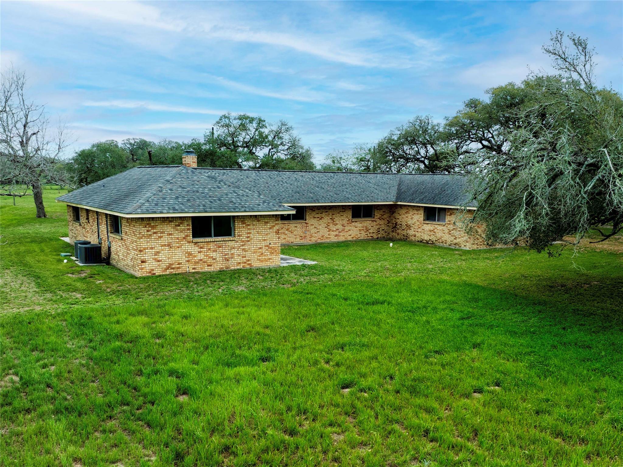341 County Road 233 RD — photo 3
