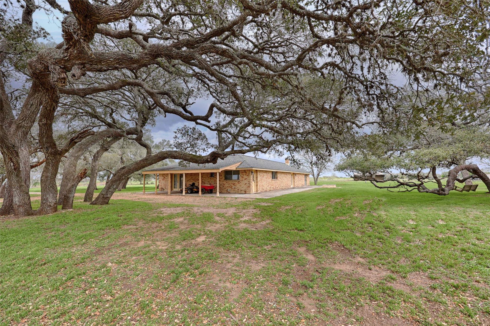 341 County Road 233 RD — photo 4