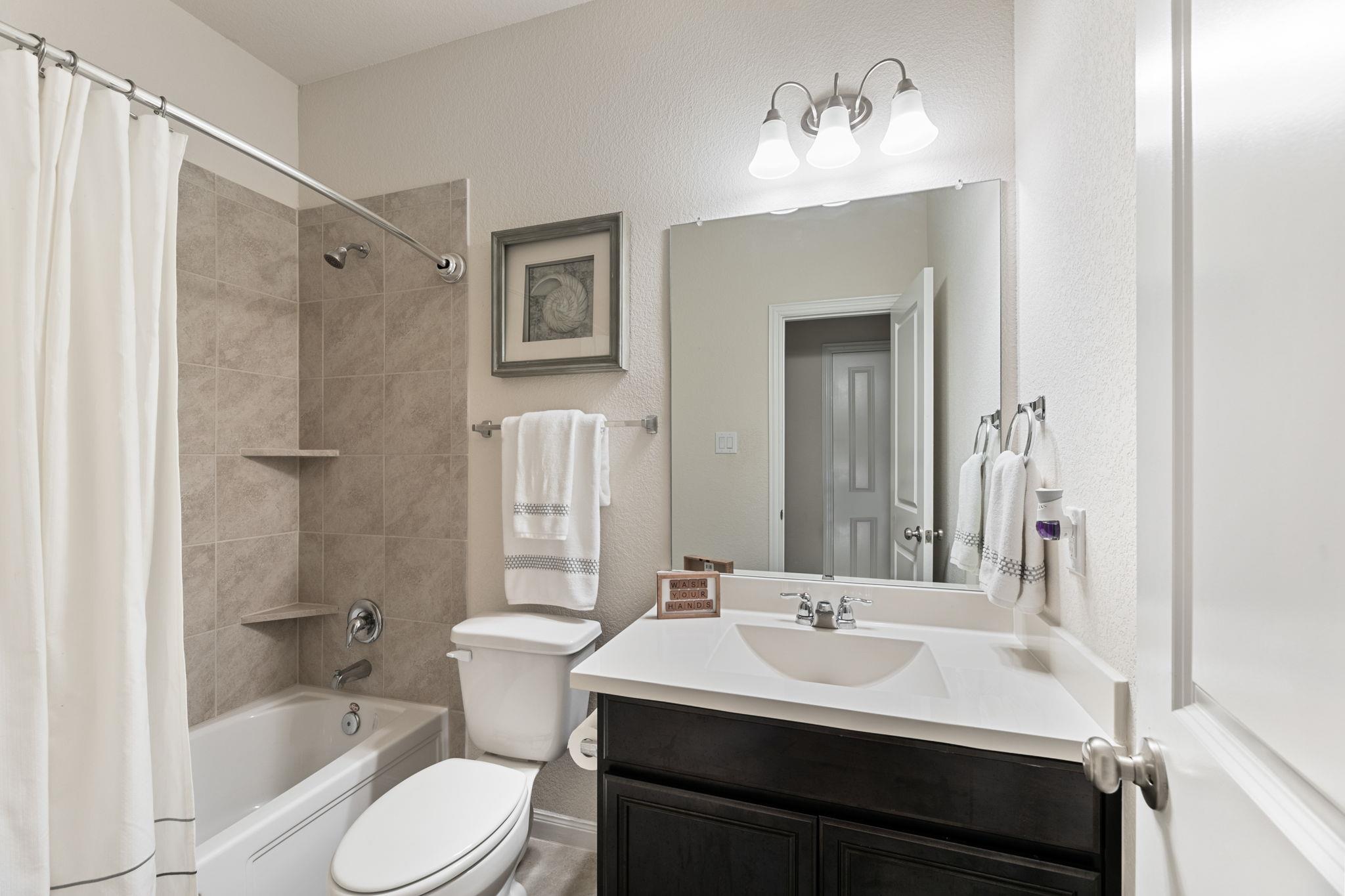 2233 Sauterne DR — photo 4