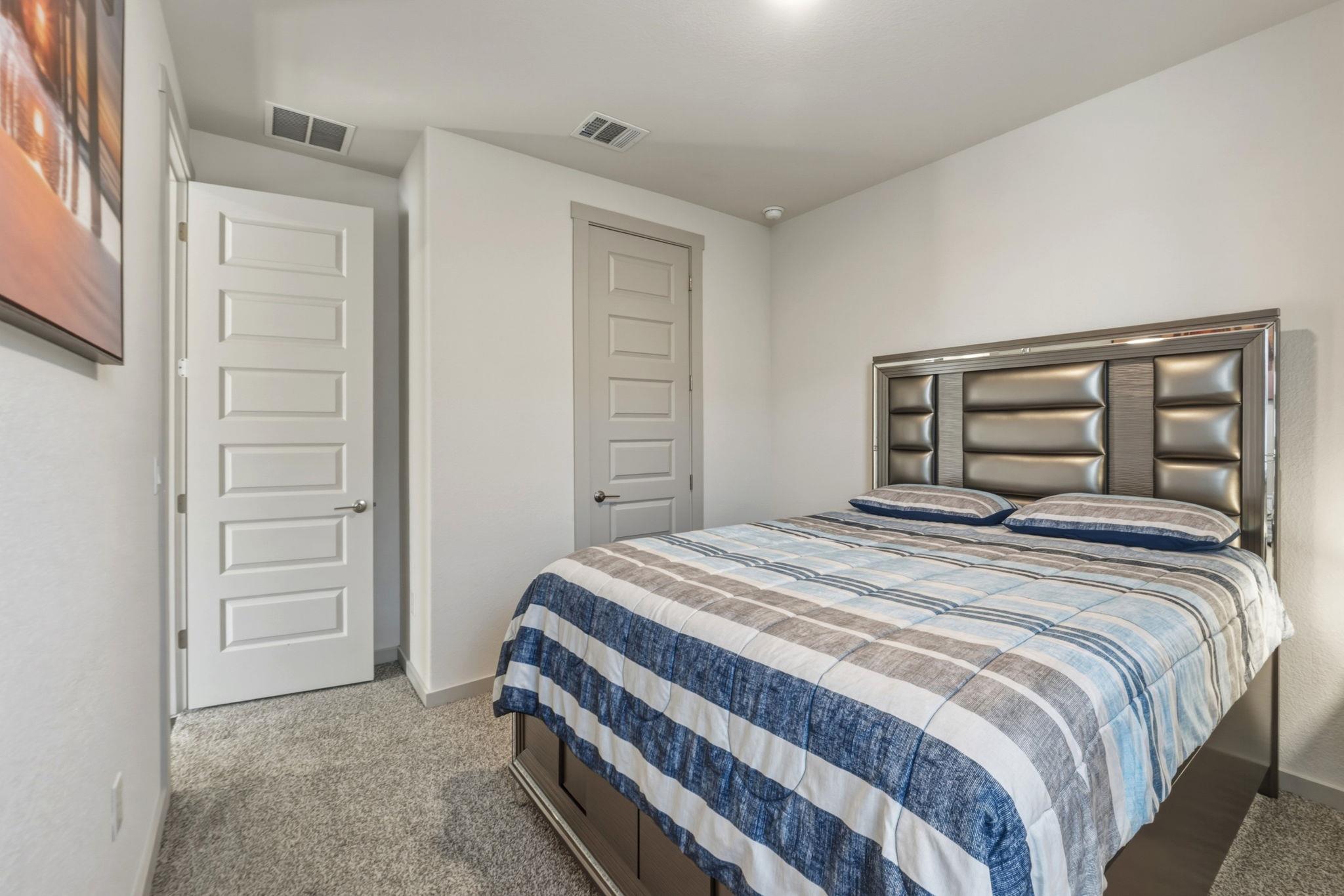 1640 Flying Horseshoe BND — photo 4