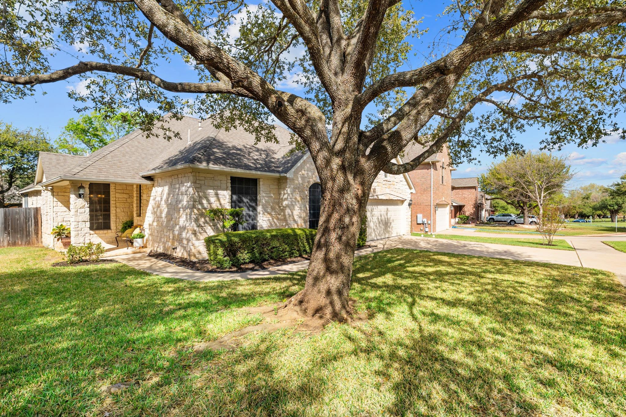 15016 Thatcher DR — photo 3