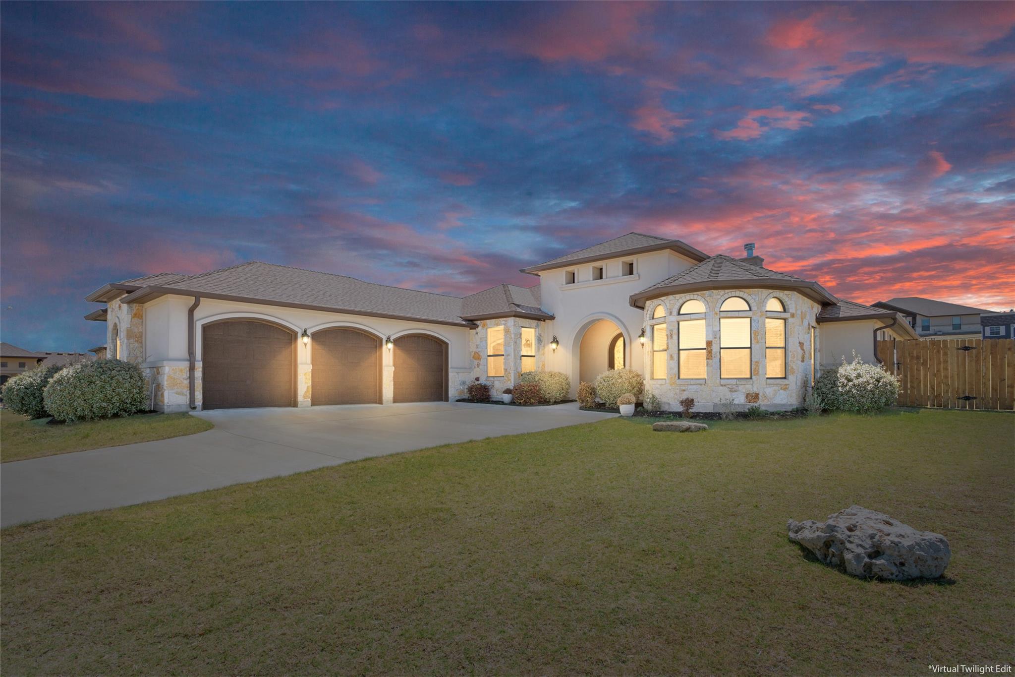 1007 Saddle Bluff DR