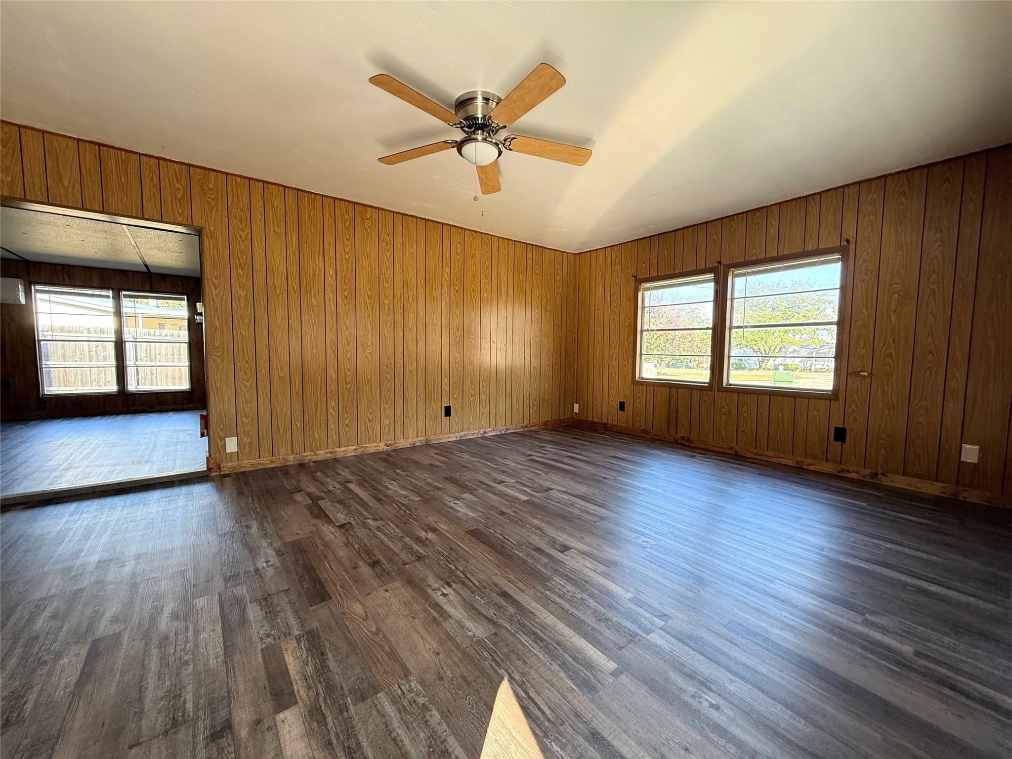3807 Lands End CT — photo 3