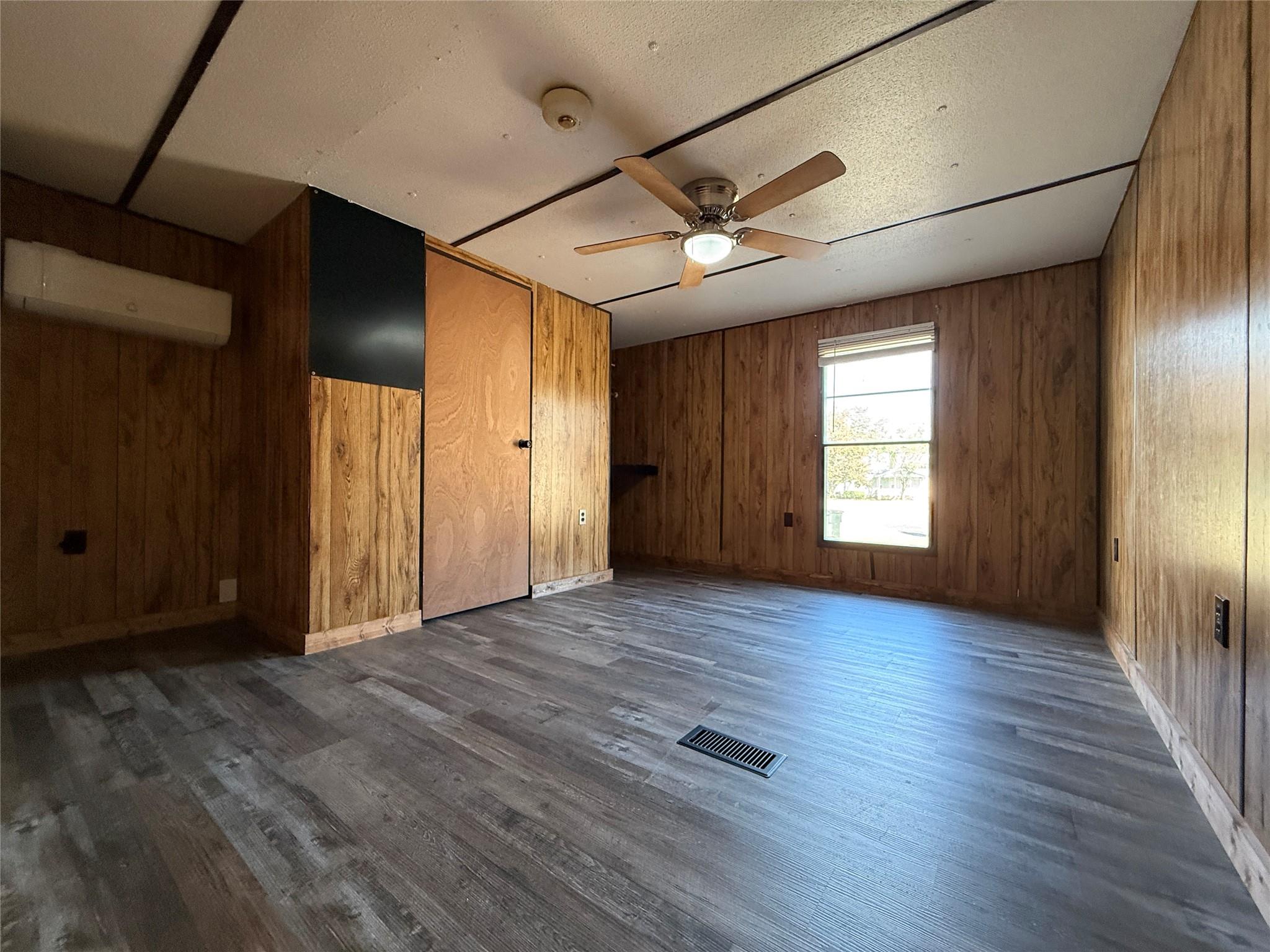 3807 Lands End CT — photo 4