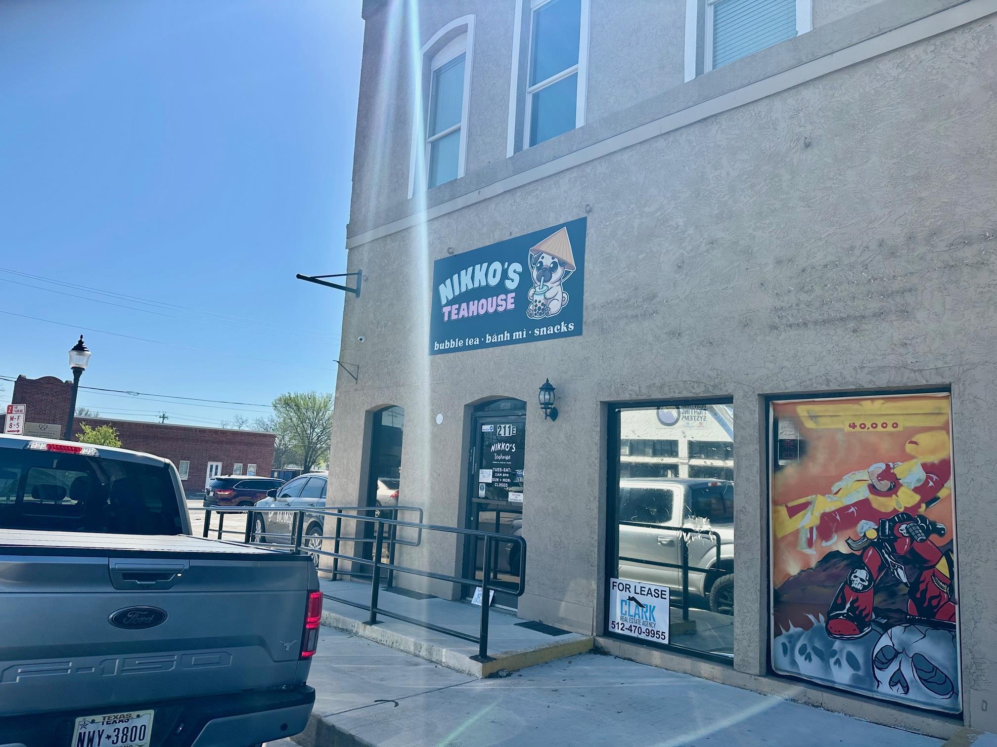 211 Court ST — photo 4