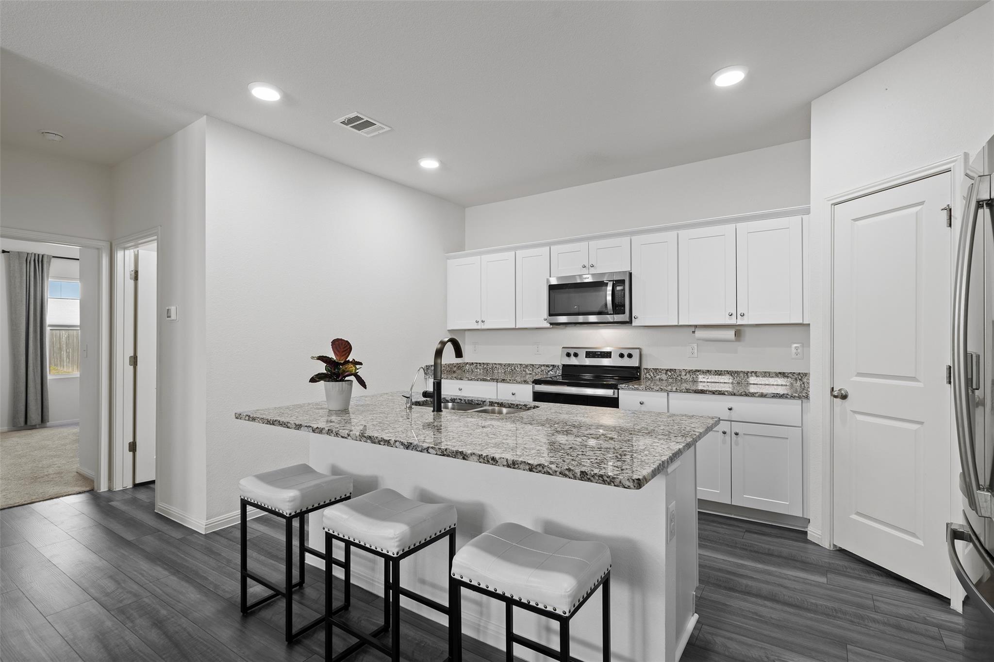 305 Redfish LN — photo 5