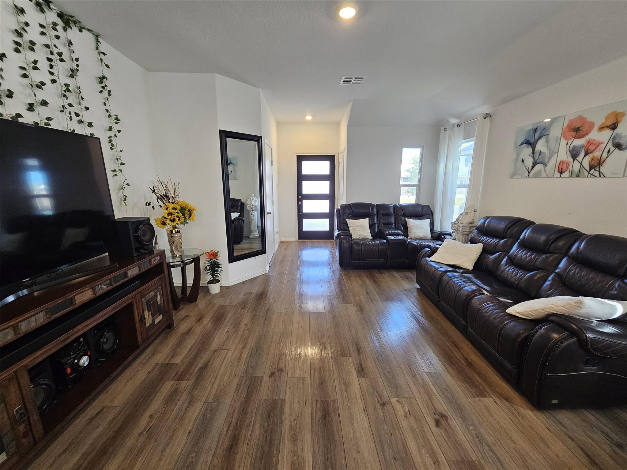 234 Canley LOOP — photo 4