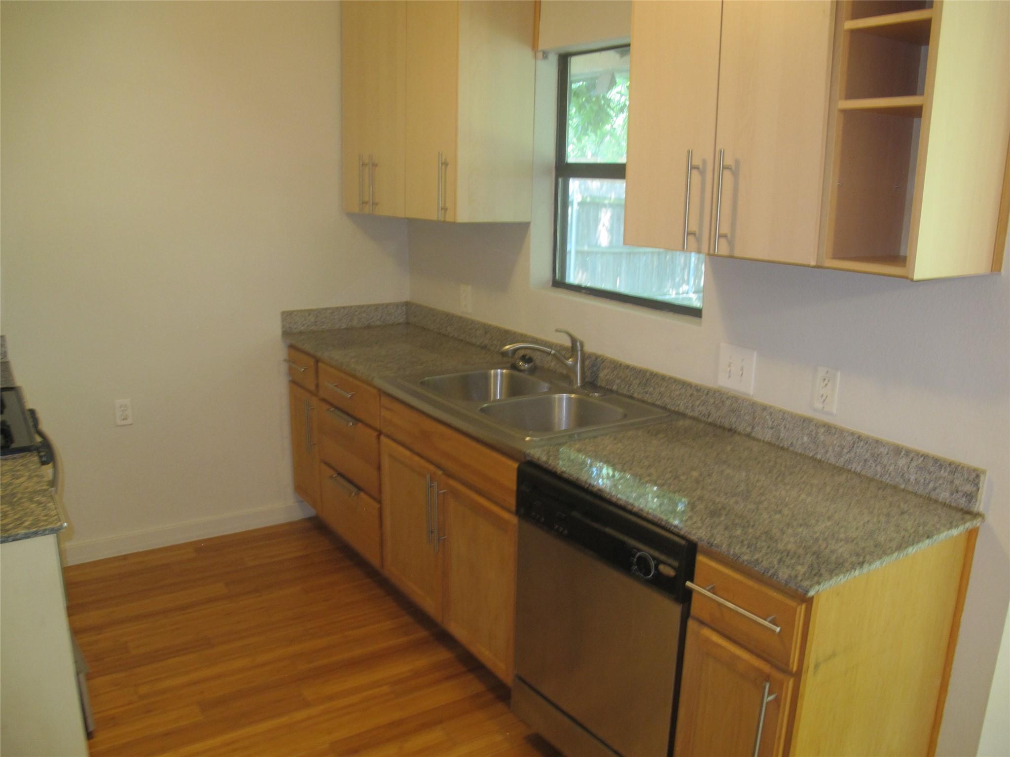 4907 Richmond Ave — photo 4