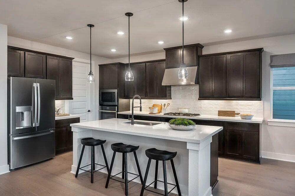 9404 Hamadryas DR — photo 4