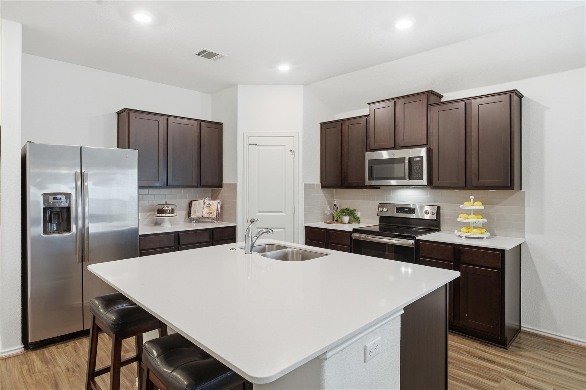 509 Marklawn LN — photo 4