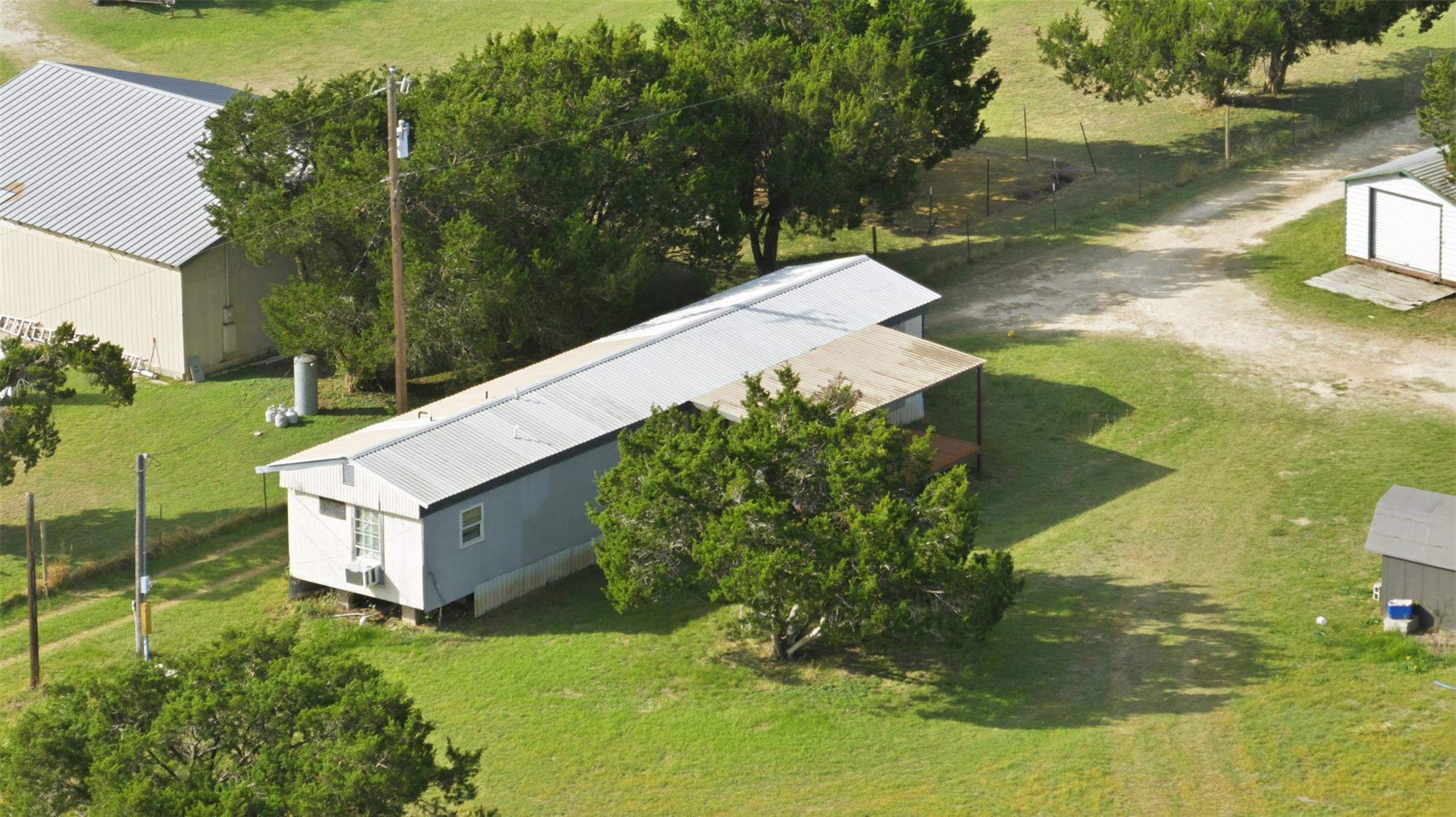 7501 FM 1670 — photo 3