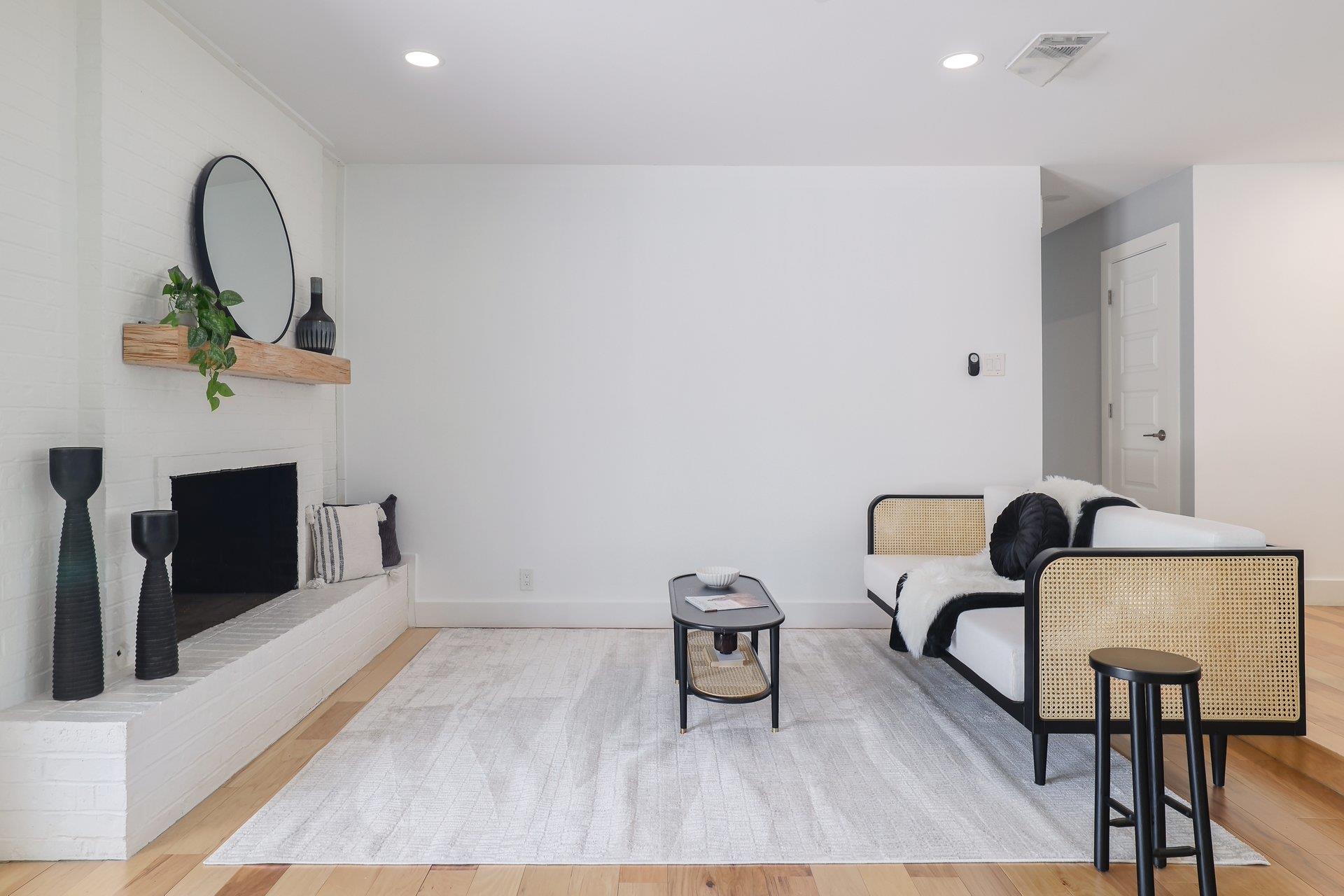 1704 Alleghany DR — photo 3