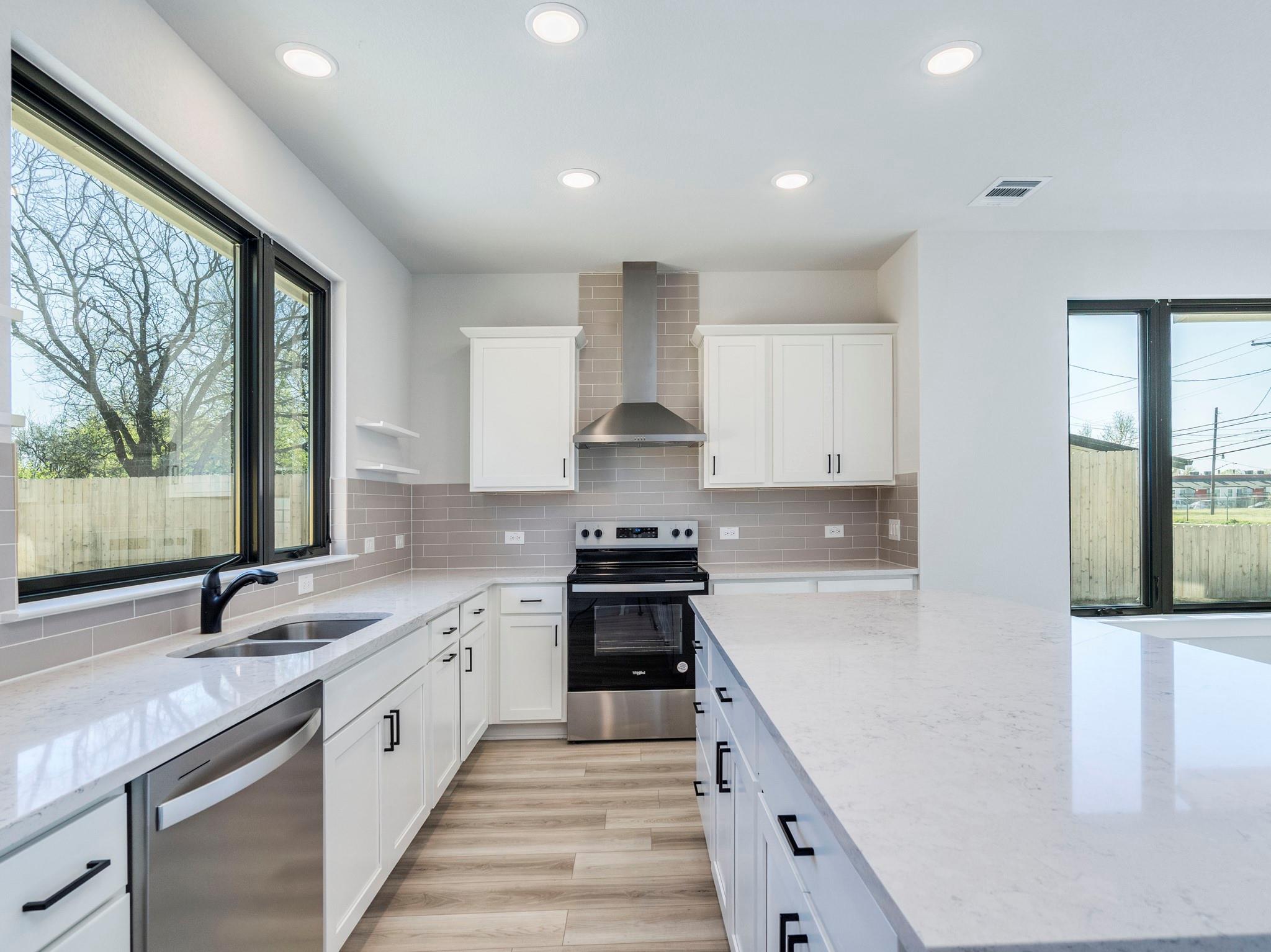 206 Wonsley DR #1 — photo 4