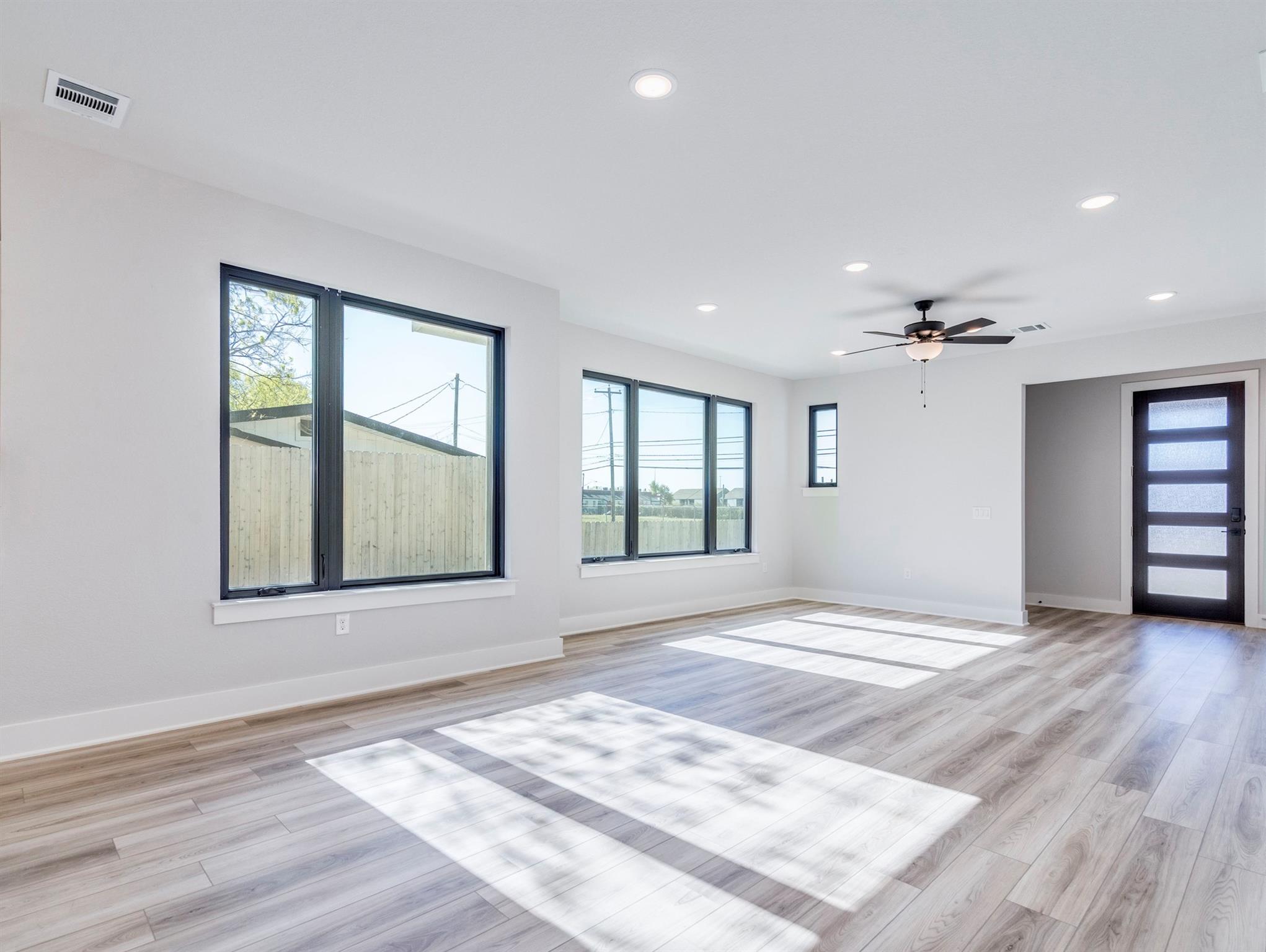 206 Wonsley DR #1 — photo 3